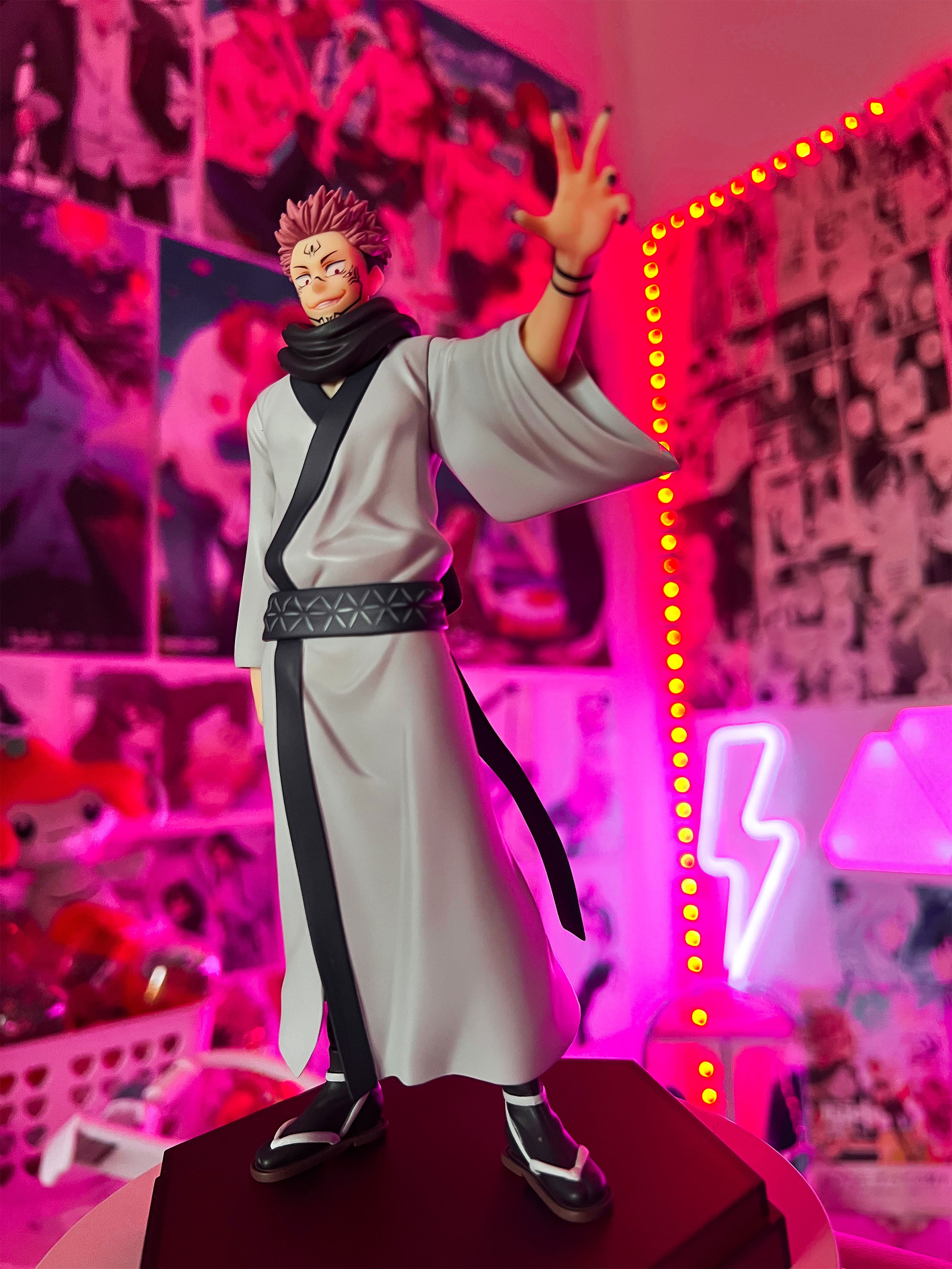 Product image Jujutsu Kaisen - Sukuna Figure 17cm