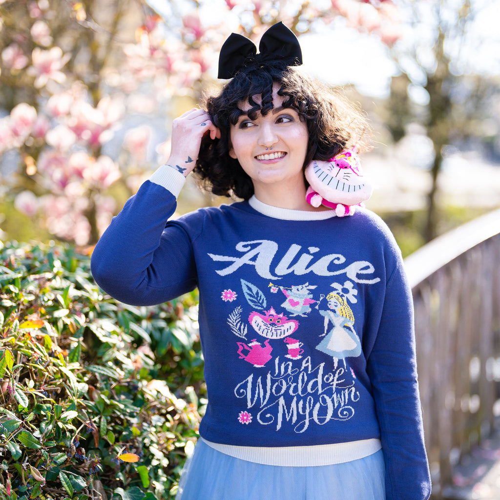 Image produit Alice au Pays des Merveilles - Dans un Monde à Moi Pull Tricoté