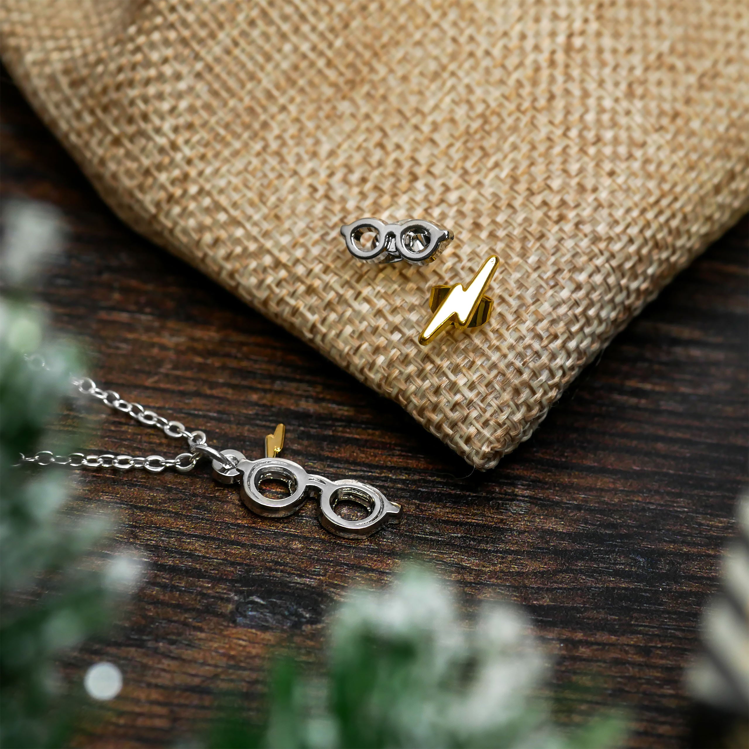 Image produit Ensemble de Bijoux Bal de Noël dans une Boîte Cadeau - Harry Potter