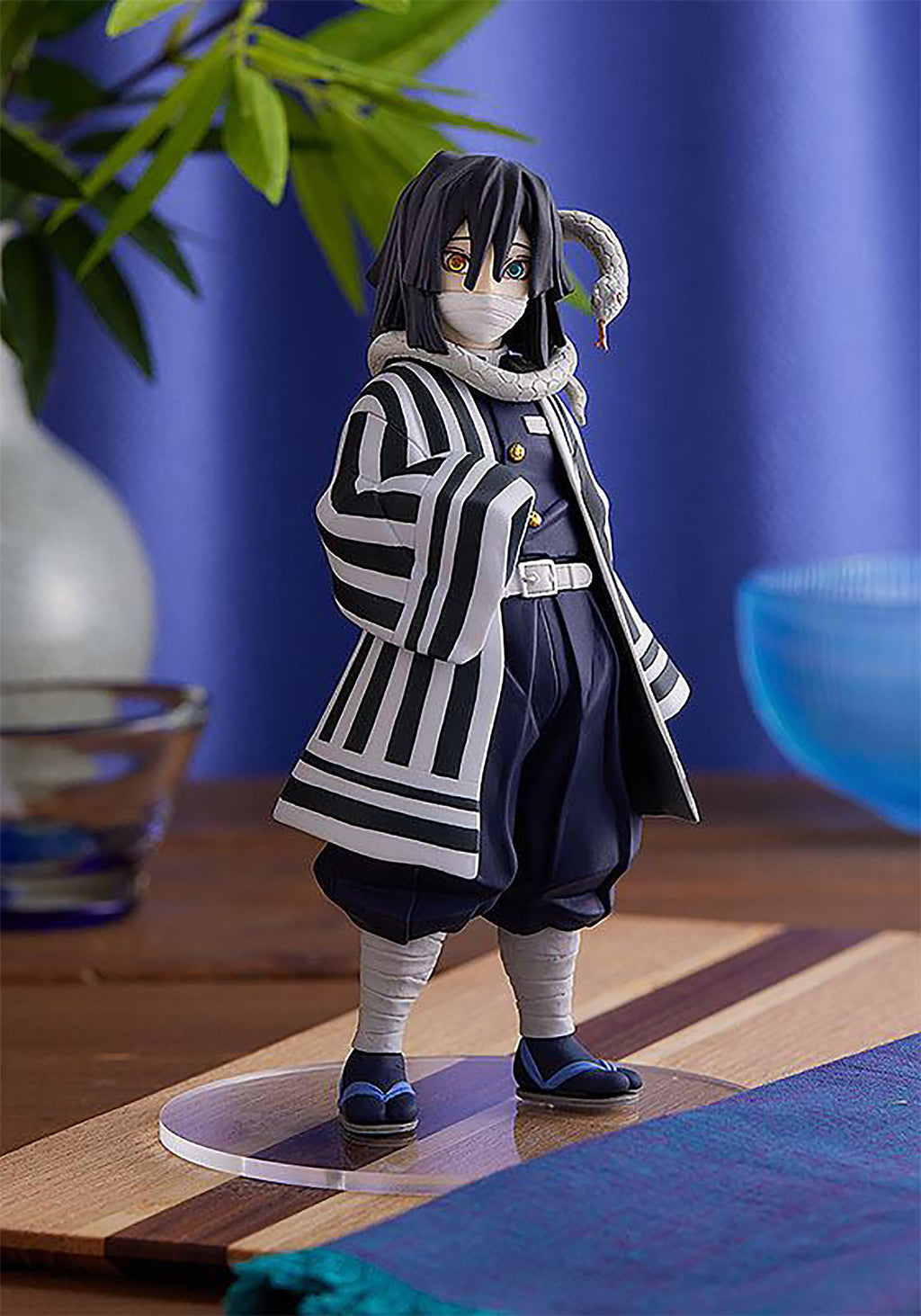 Image produit Demon Slayer - Figurine Obanai Iguro