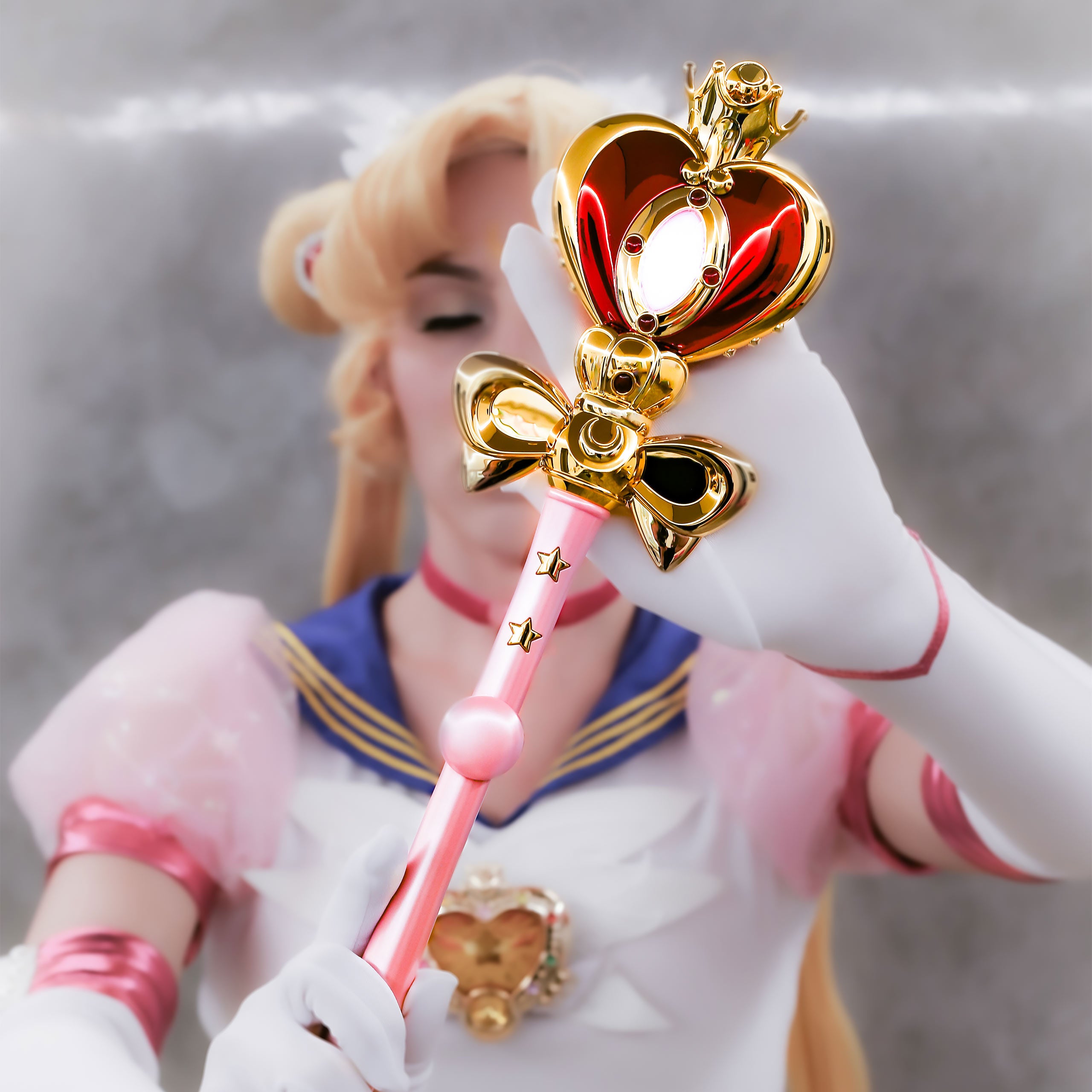 Image produit Sailor Moon - Réplique du Sceptre Cosmique des Cœurs de Lune