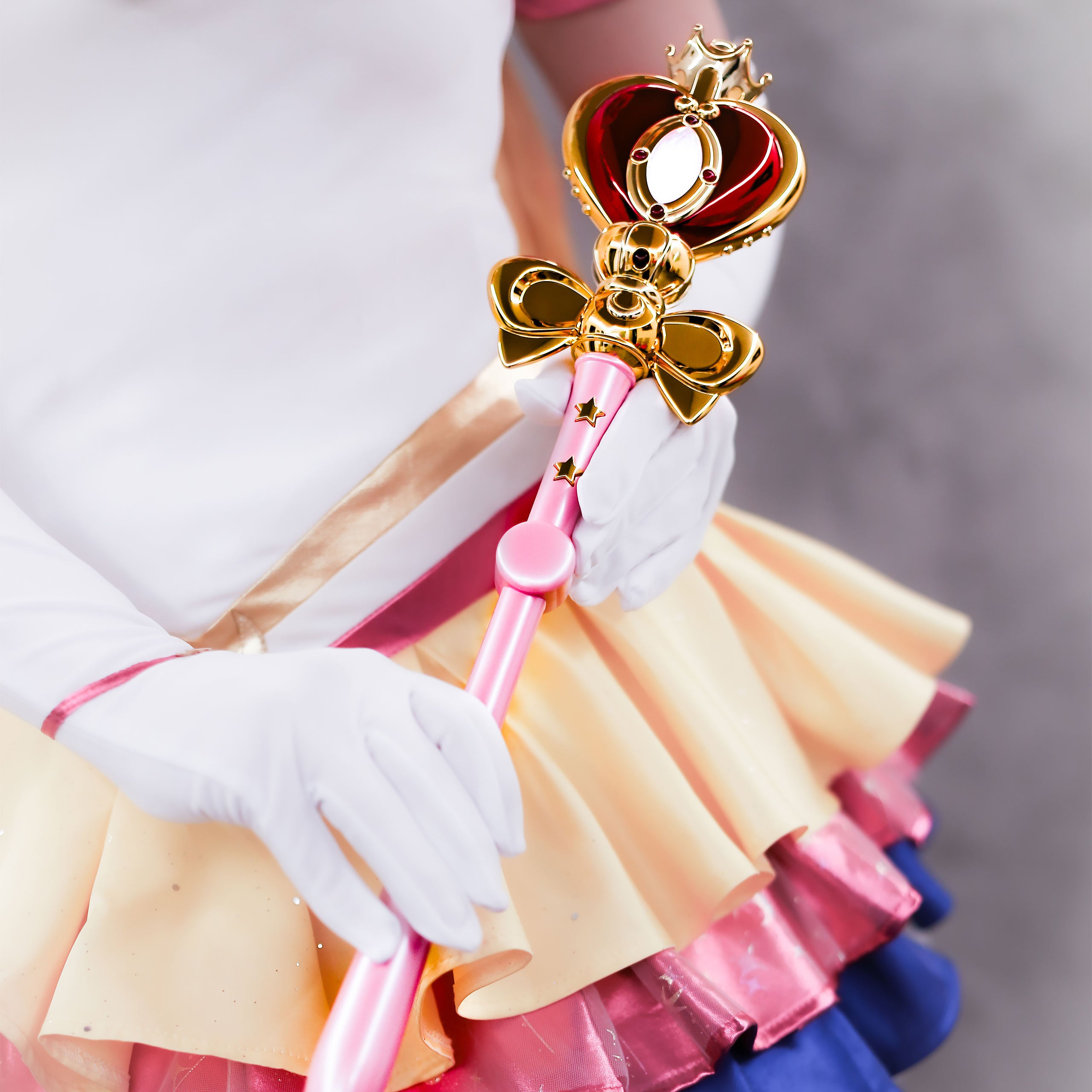 Image produit Sailor Moon - Réplique du Sceptre Cosmique des Cœurs de Lune