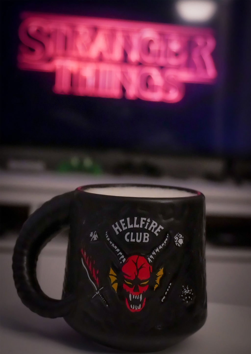 Image produit Stranger Things - Tasse Hellfire Club