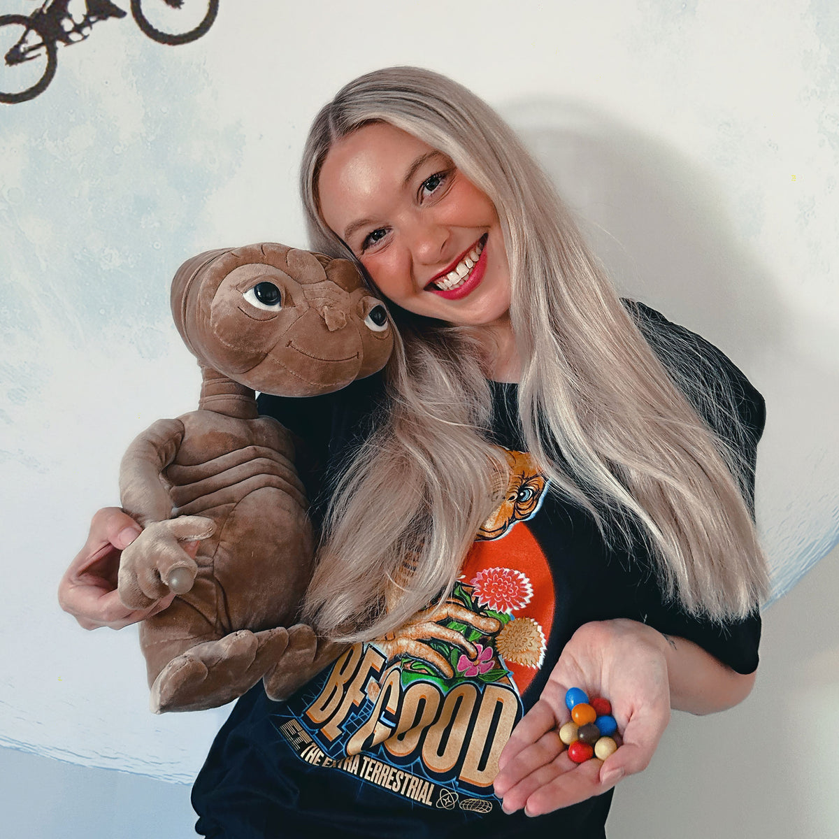 Image produit E.T. Figurine en Peluche Interactive avec Son