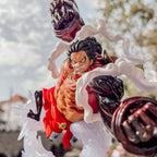 Image produit One Piece - Figurine de luxe Monkey D. Luffy