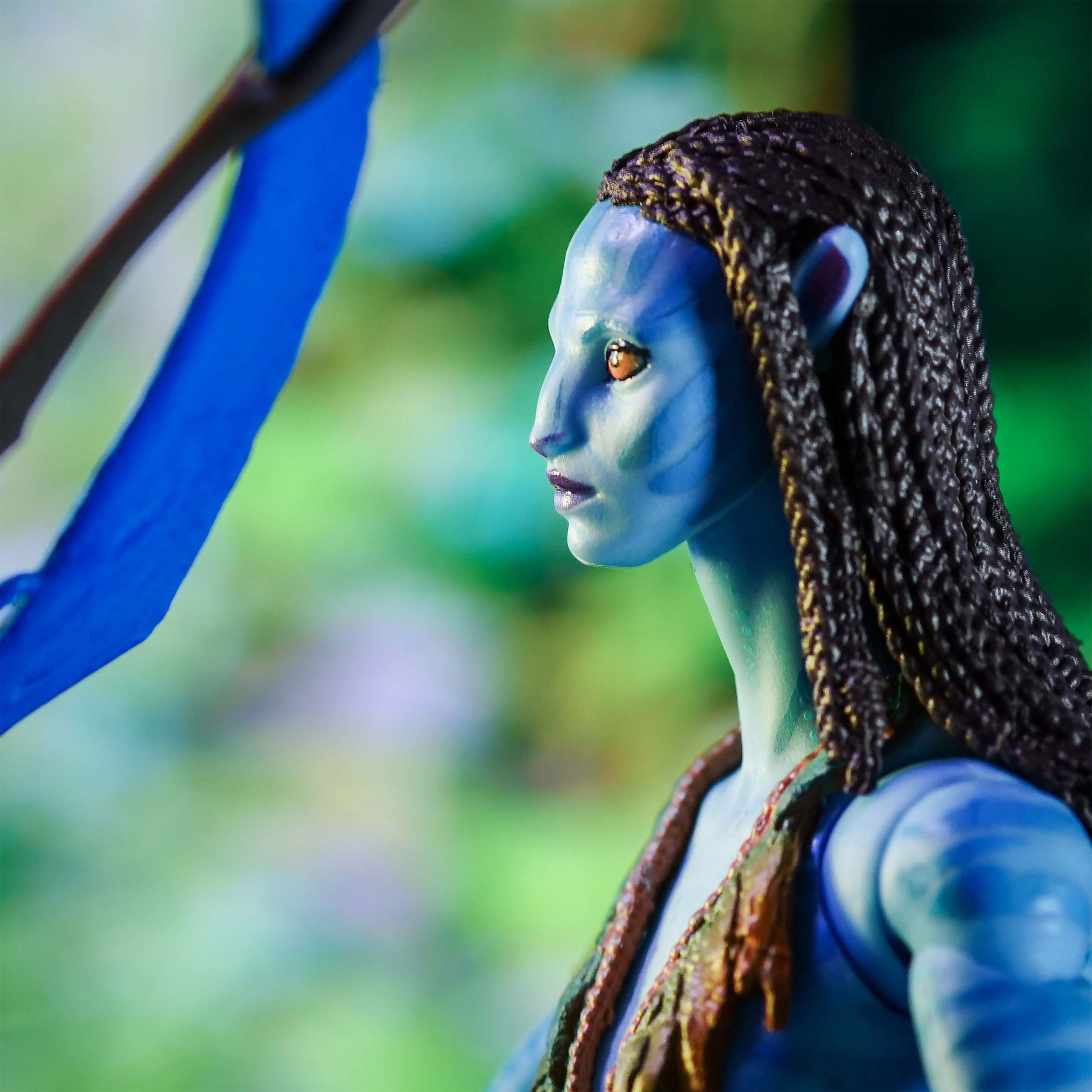 Image produit Avatar: The Way of Water - Neytiri Figurine Lumineuse dans le Noir