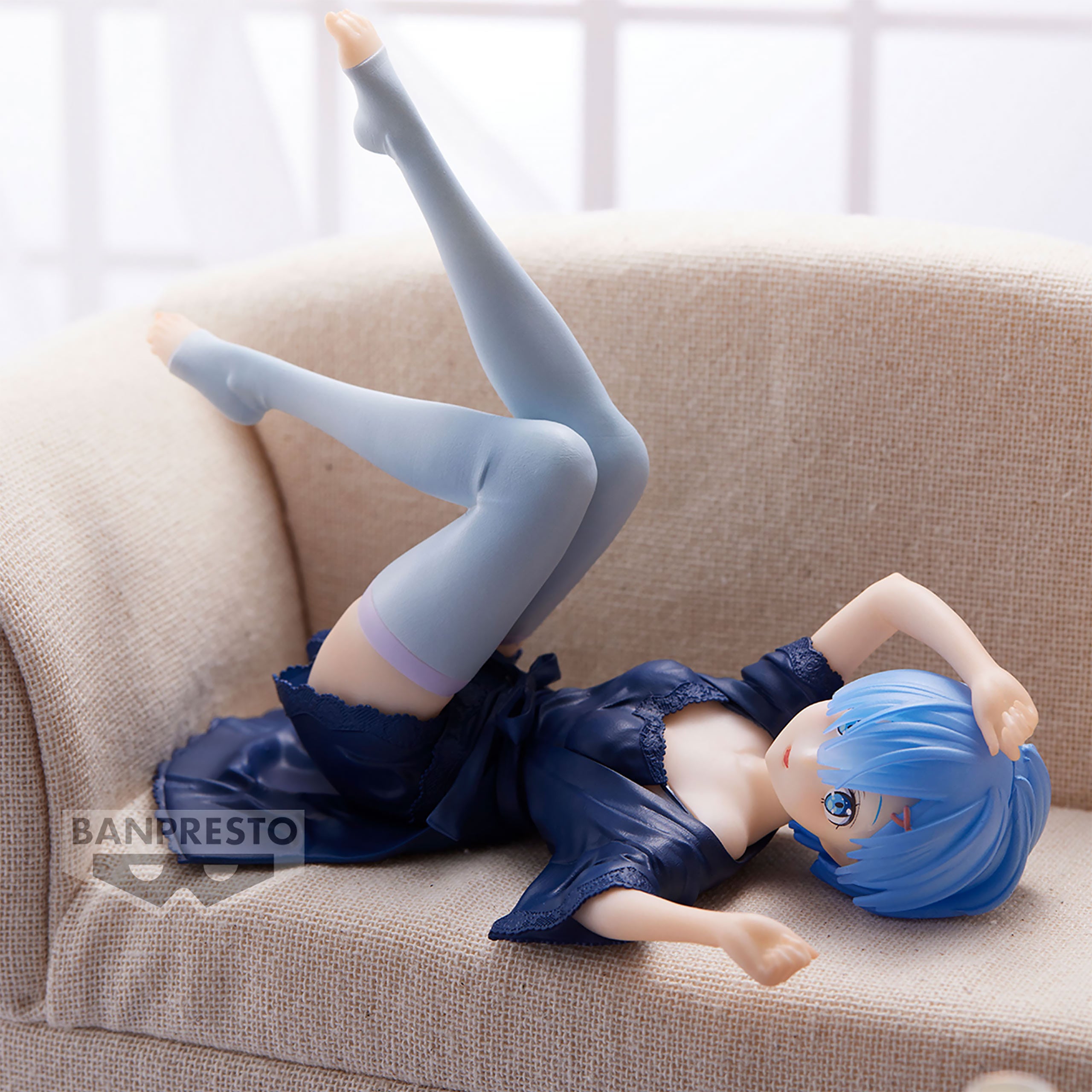 Image produit Re:Zero - Figurine Rem Relax Time en peignoir