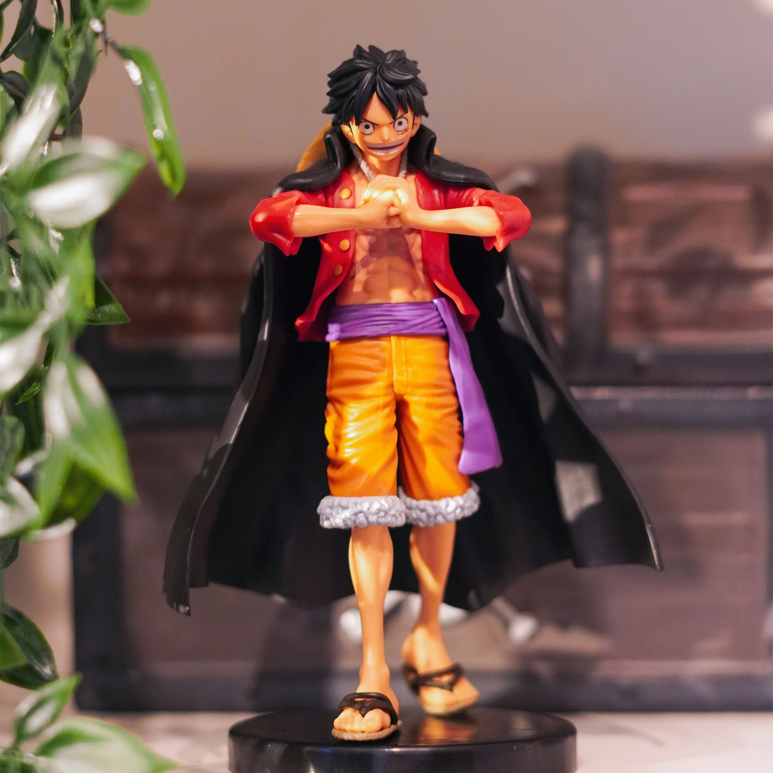 Image produit One Piece - Figurine Shukko de Monkey D. Luffy