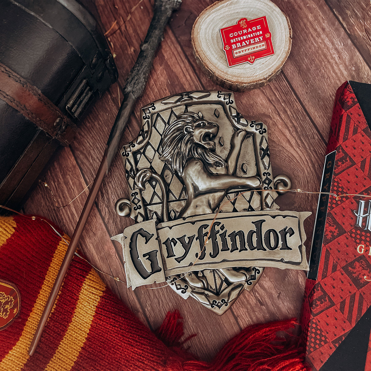 Image produit Harry Potter - Blason Gryffondor pour mur