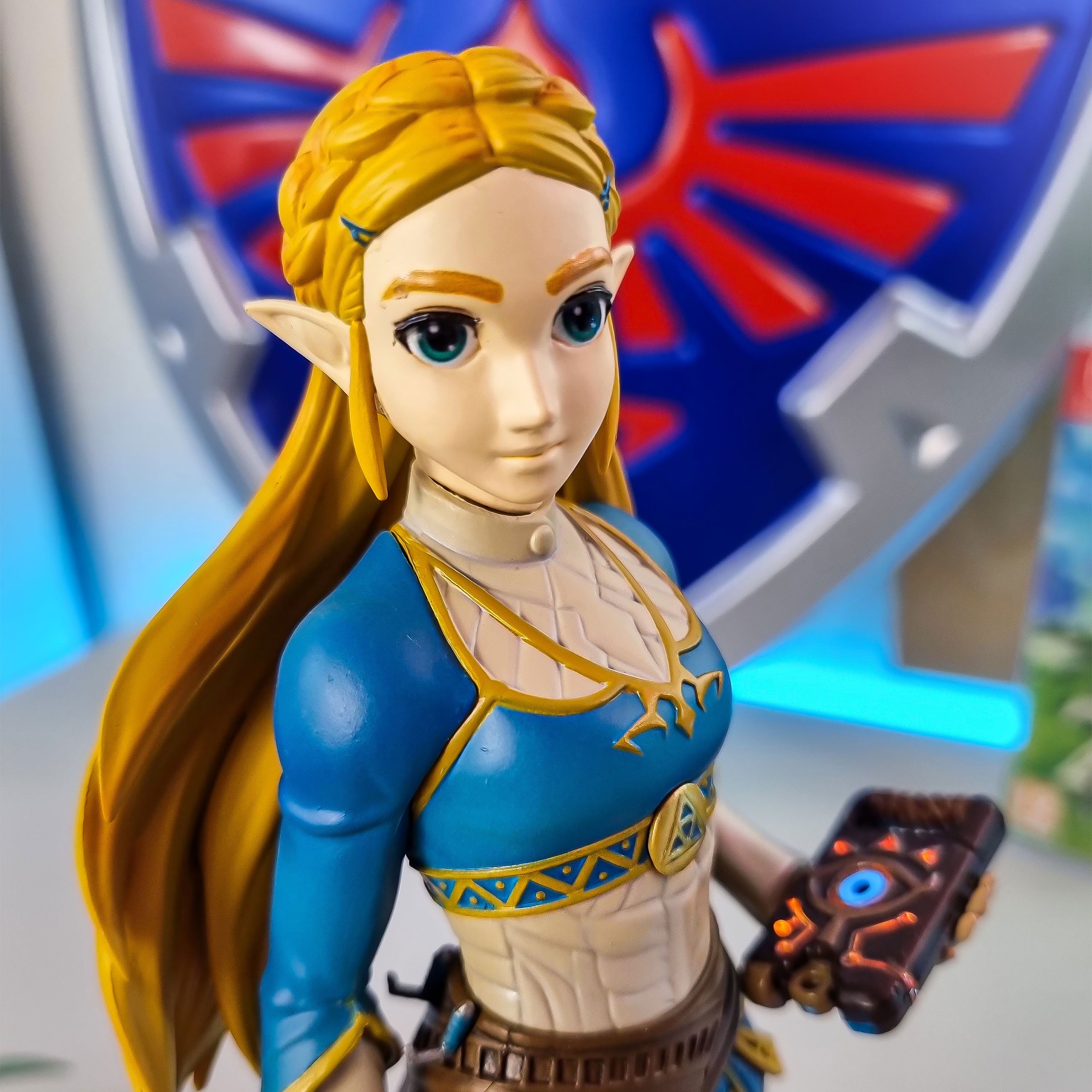 Image produit The Legend of Zelda - Breath of the Wild Zelda Statue Edition Collector avec Fonction d'éclairage