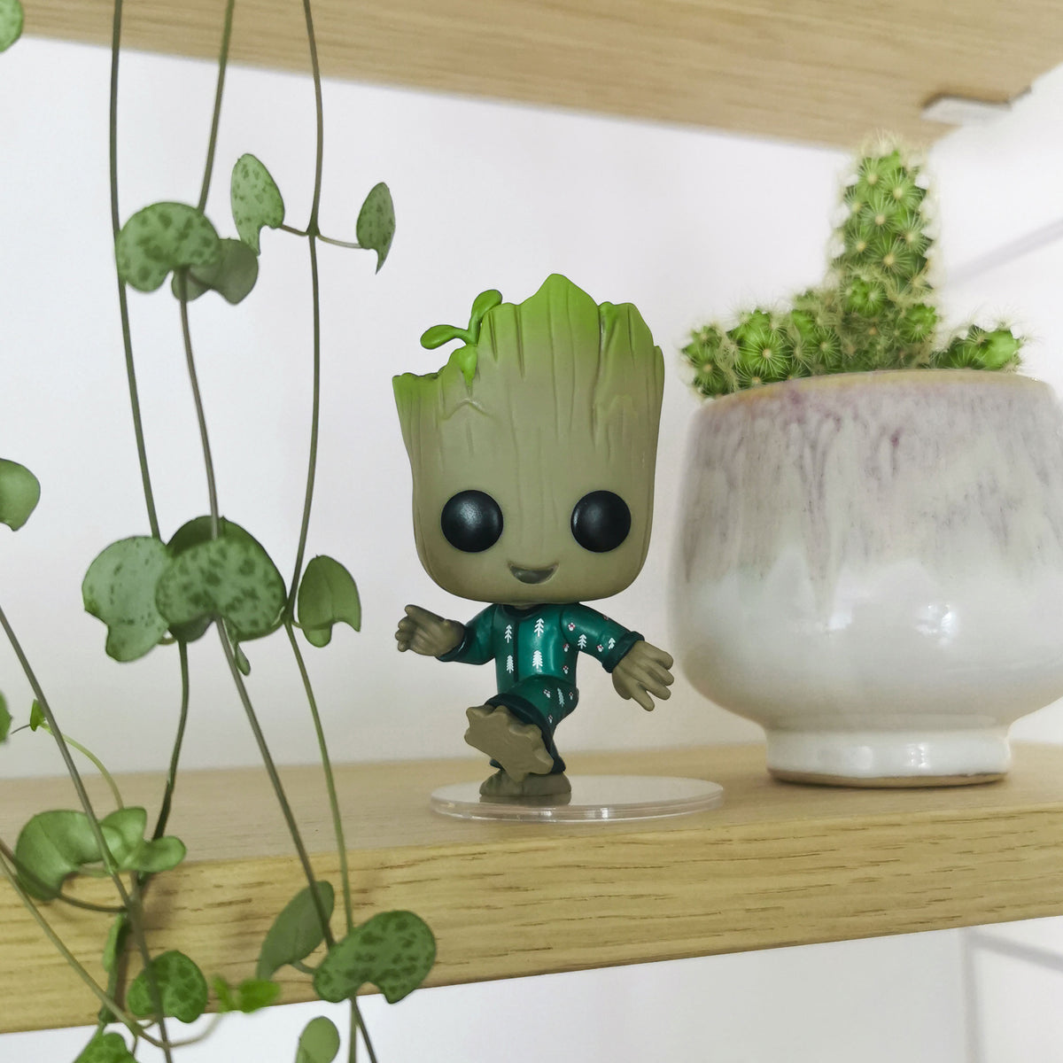 Image produit Je suis Groot - Groot en Onesie Funko Pop Figurine à tête branlante