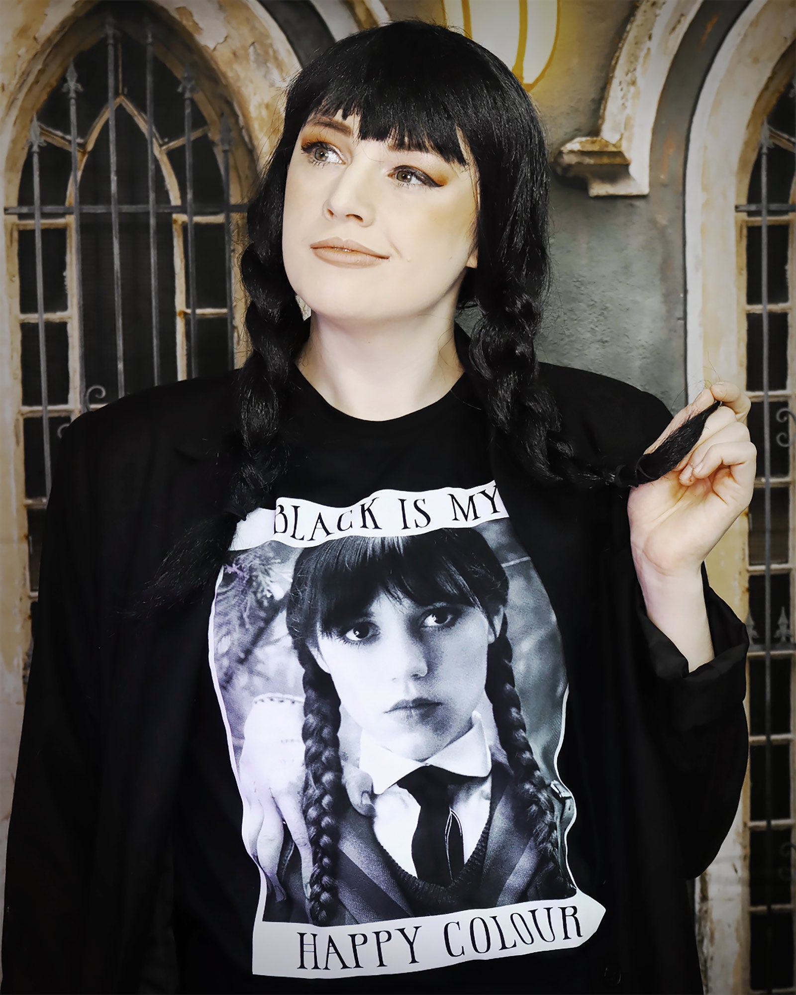 Image produit Mercredi - Le noir est ma couleur heureuse T-shirt noir