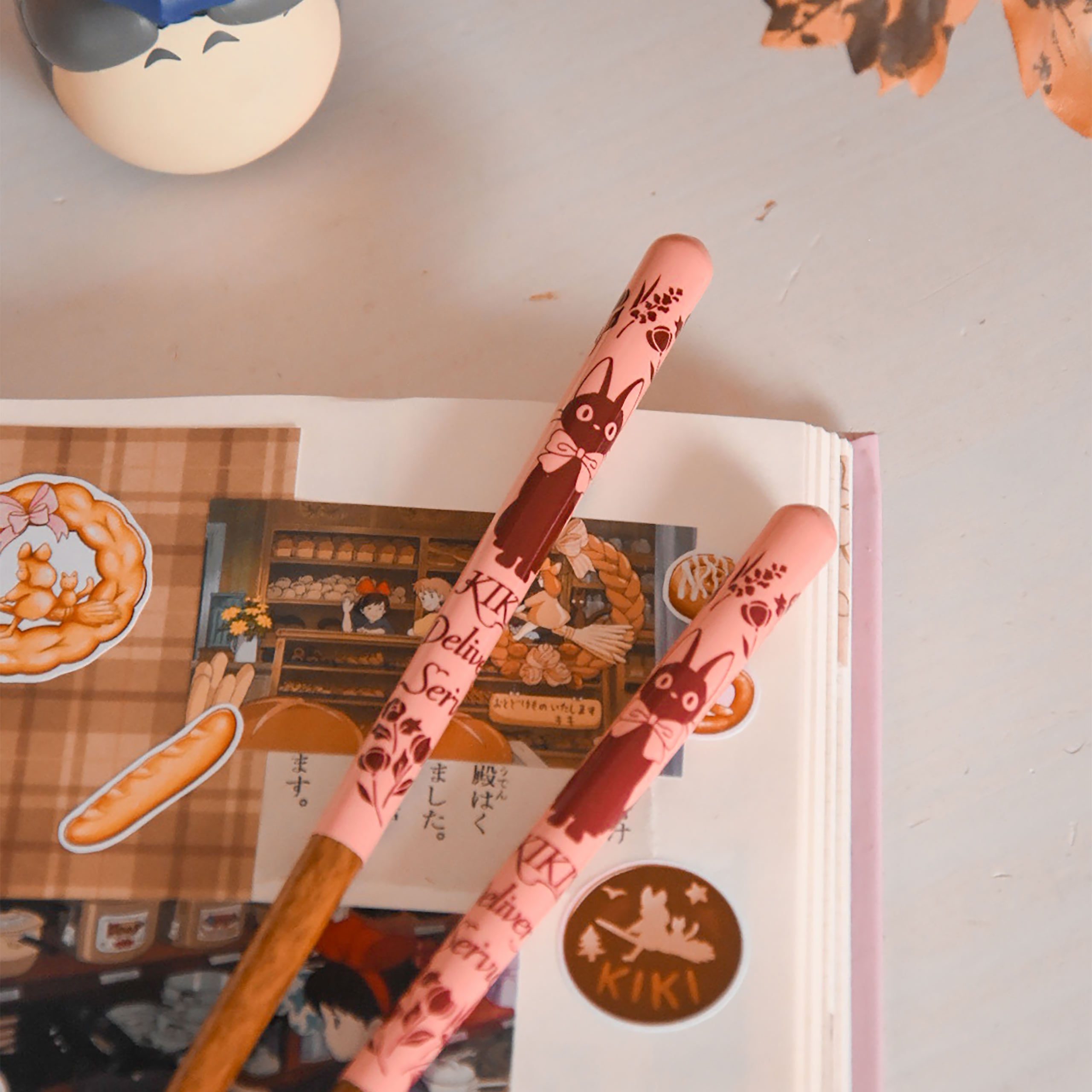 Image produit Kiki la petite sorcière - Baguettes Jiji rose