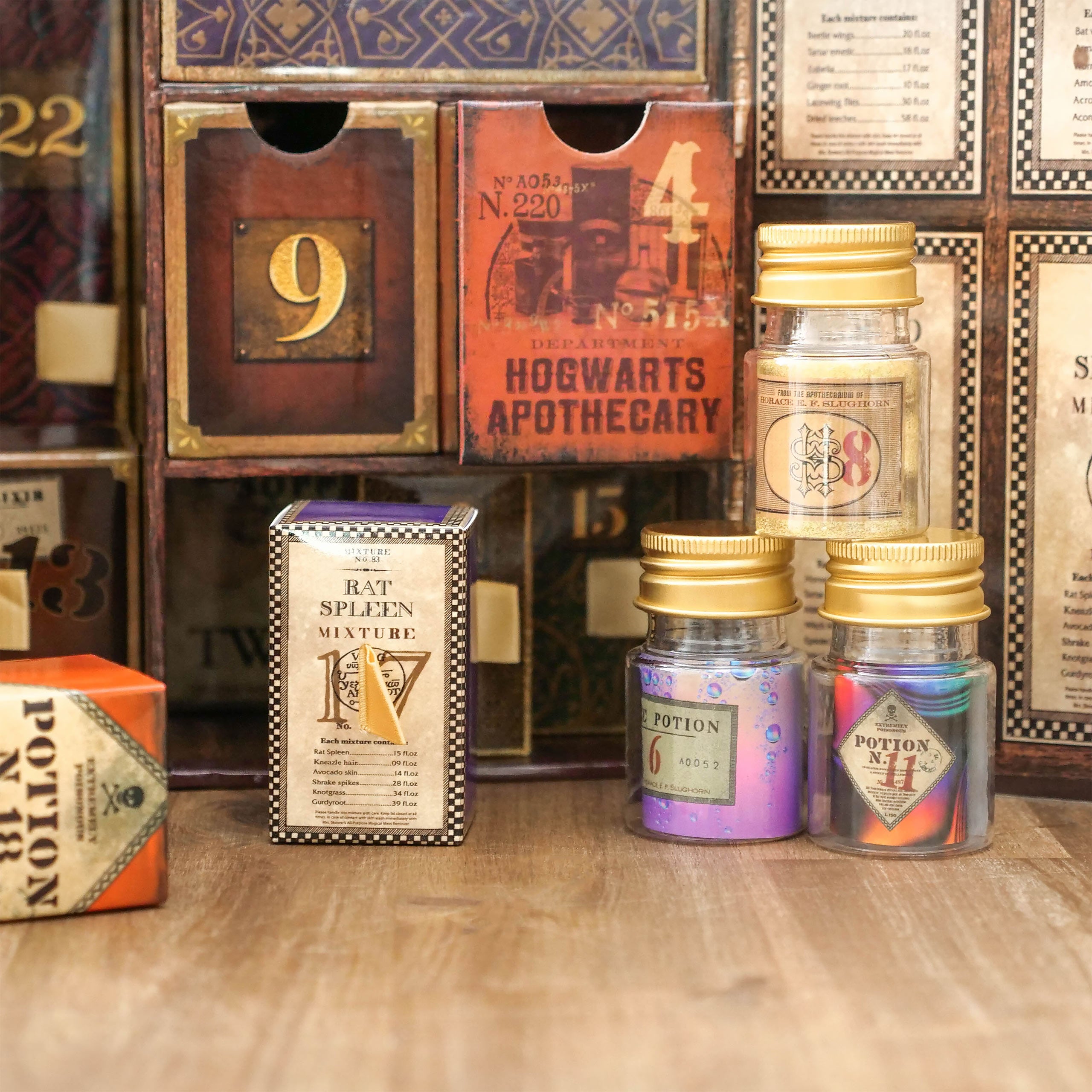 Image produit Harry Potter - Calendrier de l'Avent en boîte cadeau