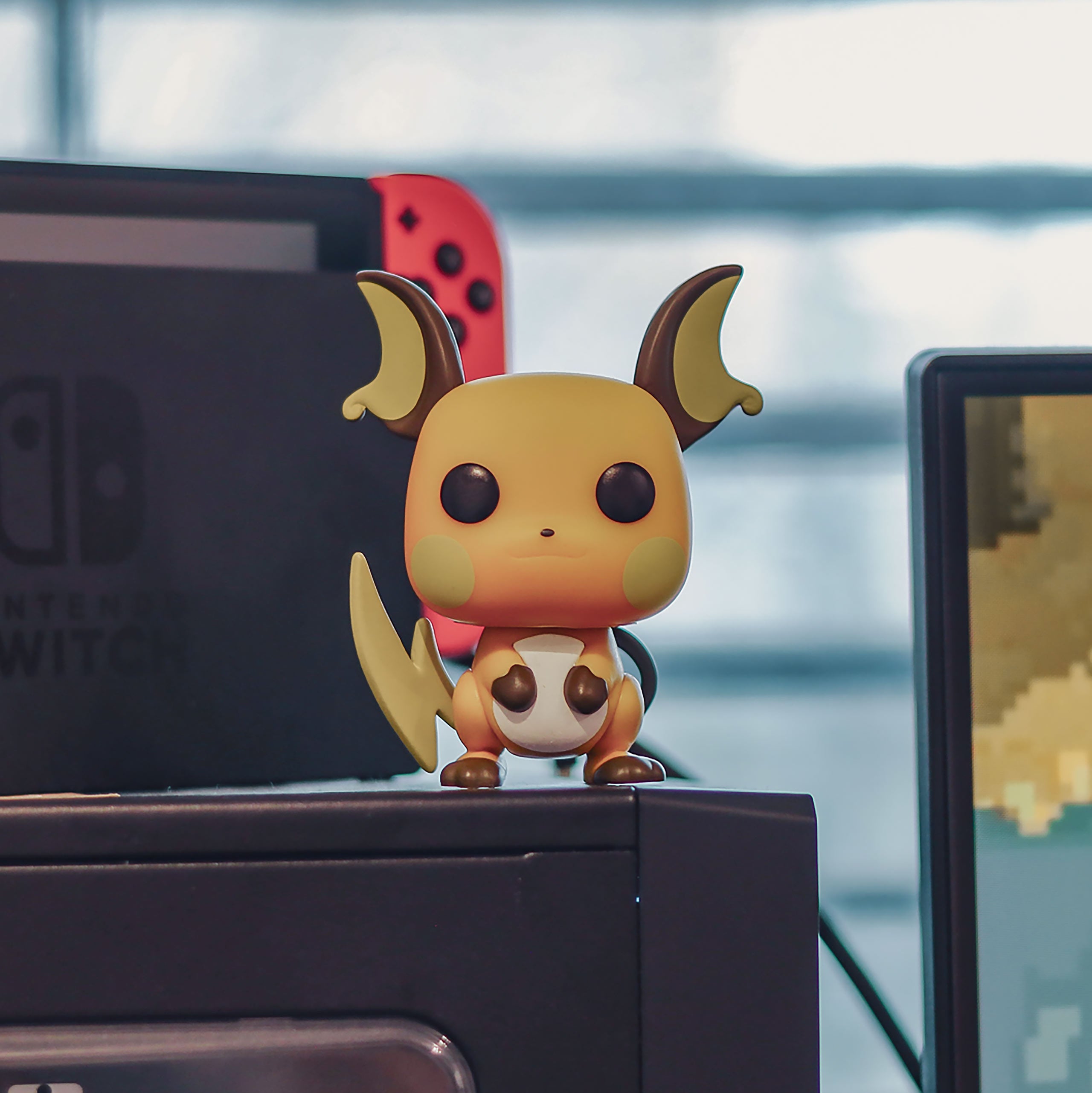 Product image Pokemon - Raichu Funko Pop Figure