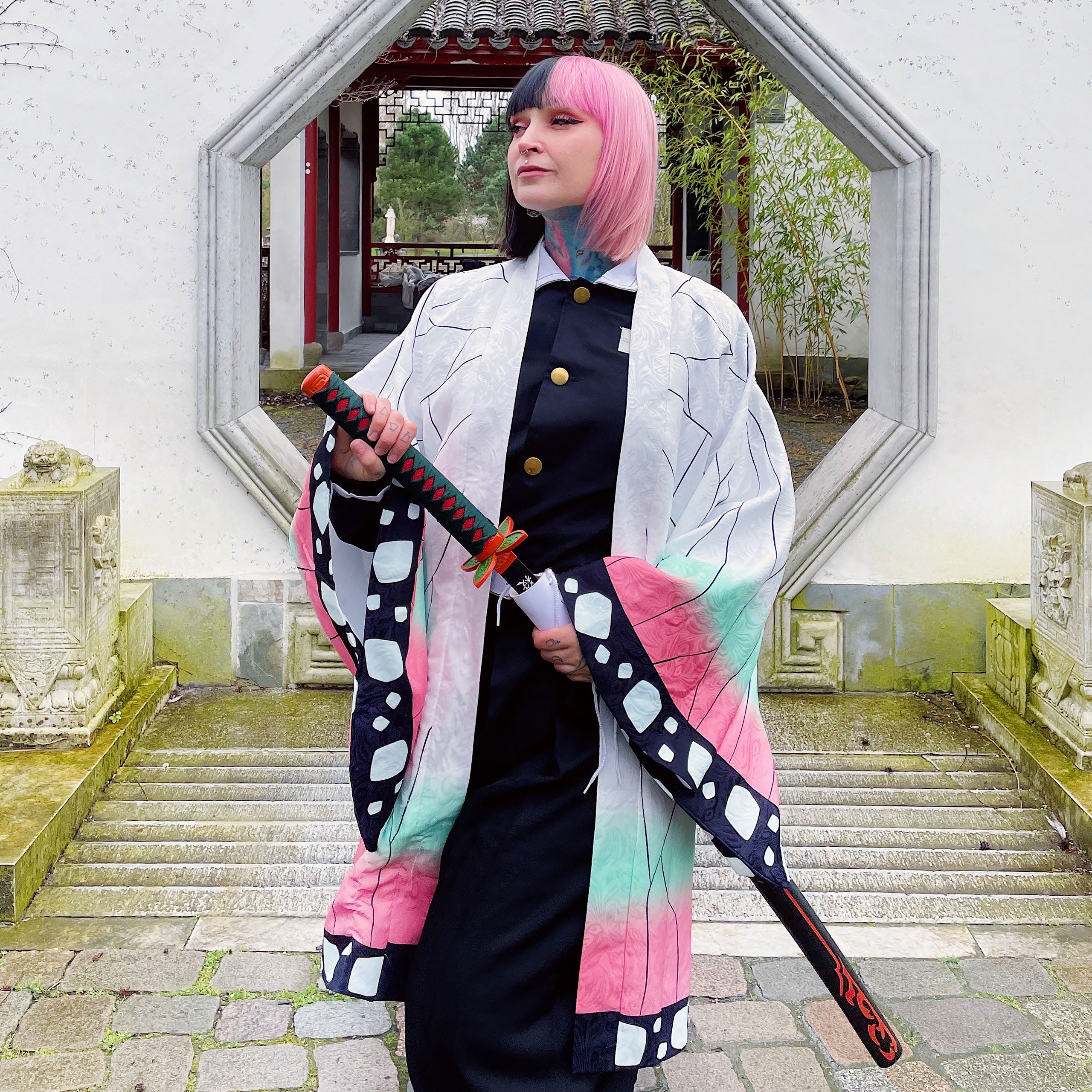 Image produit Réplique du Katana de Shinobu Hashira avec Saya pour les fans de Demon Slayer