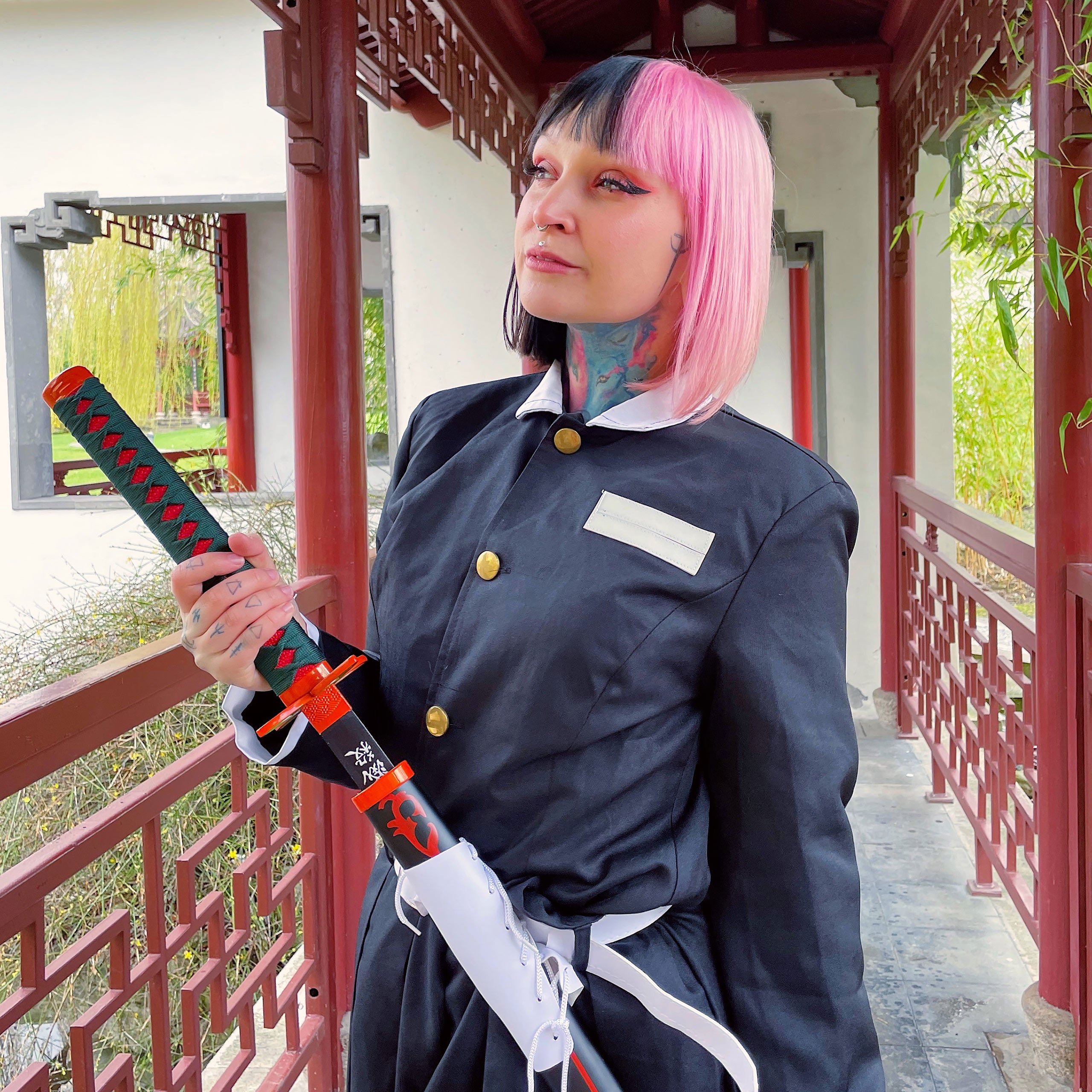 Image produit Réplique du Katana de Shinobu Hashira avec Saya pour les fans de Demon Slayer