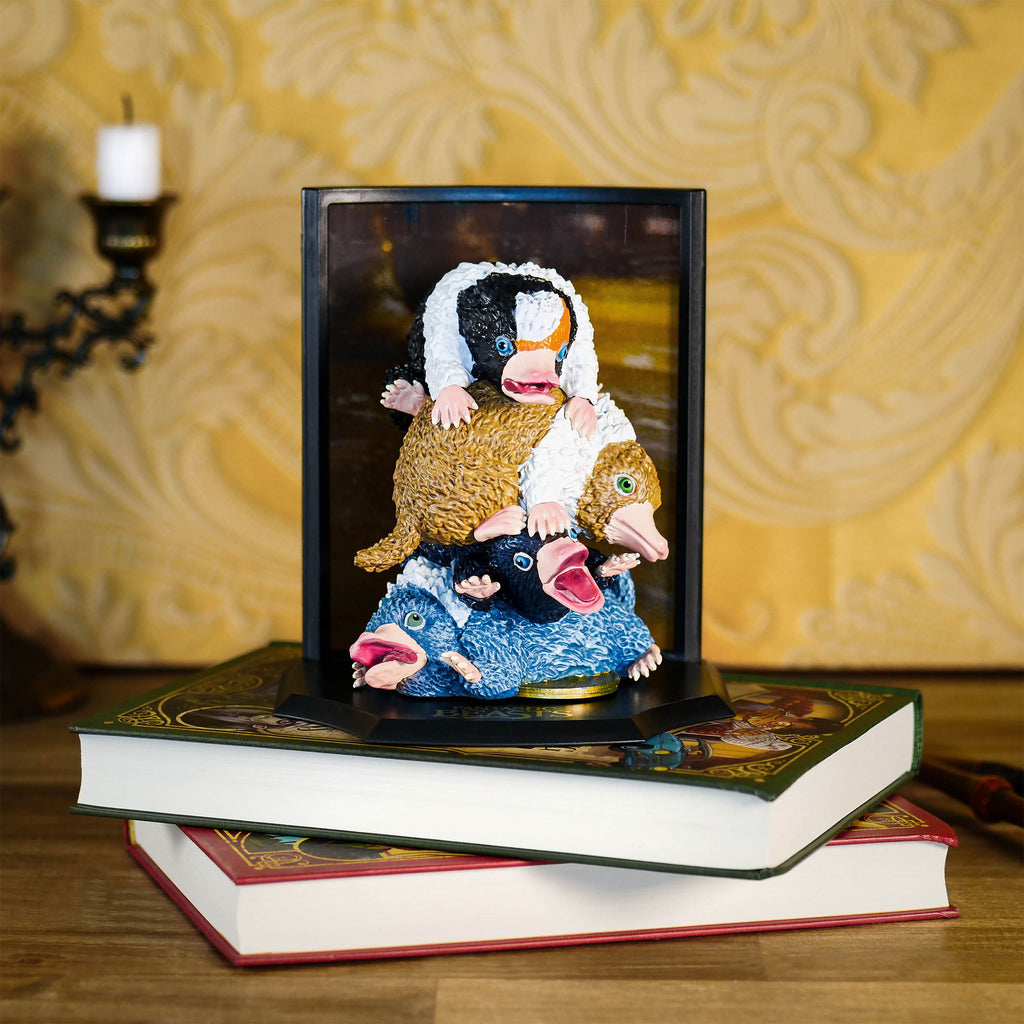 Image produit Animaux fantastiques - Figurine Diorama Baby Niffler