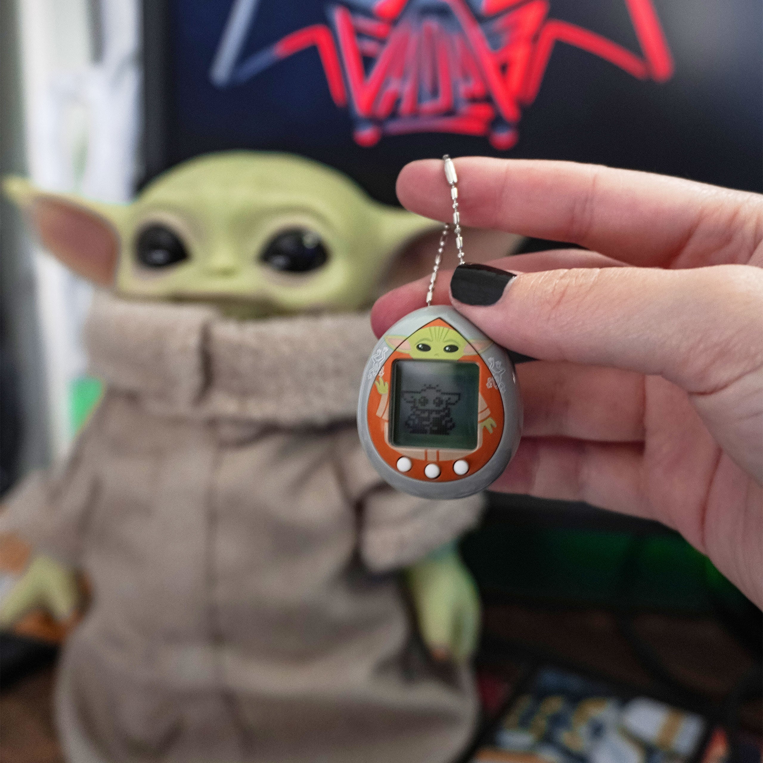 Image produit Tamagotchi Grogu gris - Star Wars The Mandalorian