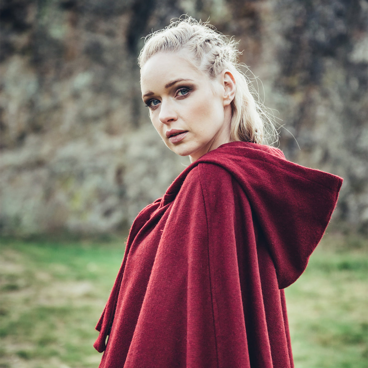 Image produit Cape médiévale Elinor Rouge