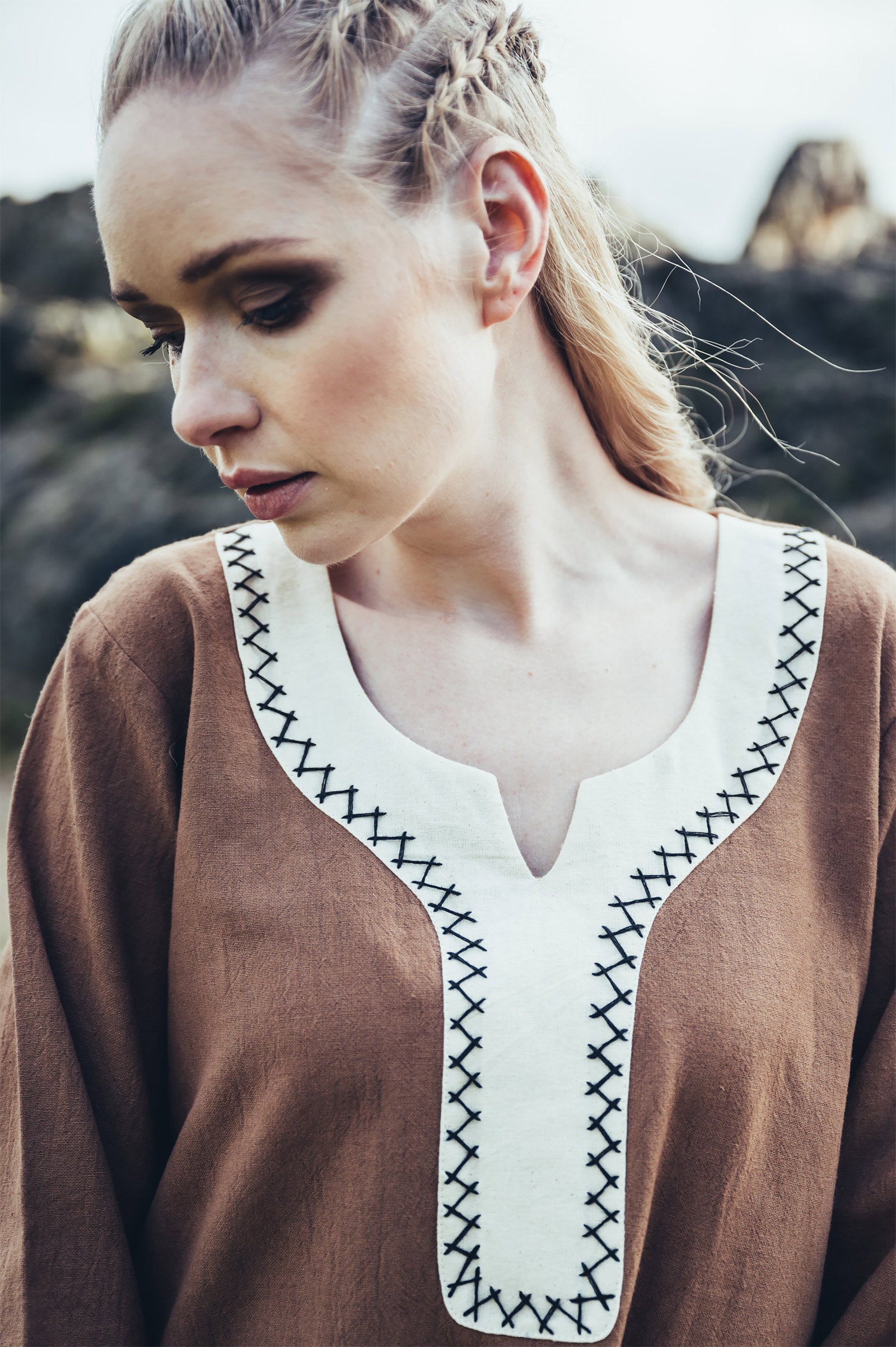 Image produit Robe médiévale Freya sable