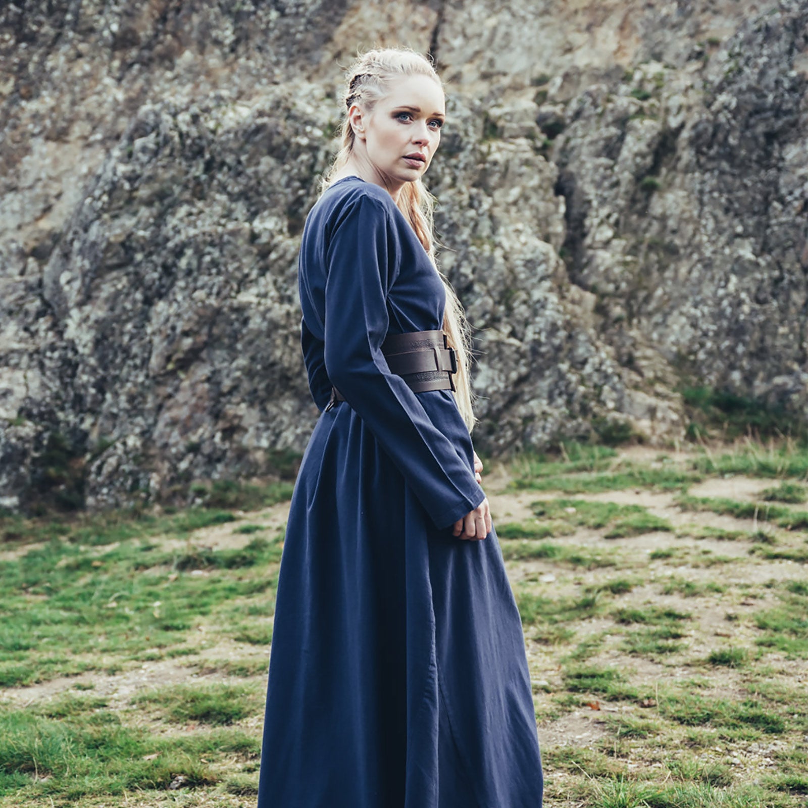 Image produit Sous-robe médiévale Valdis bleue