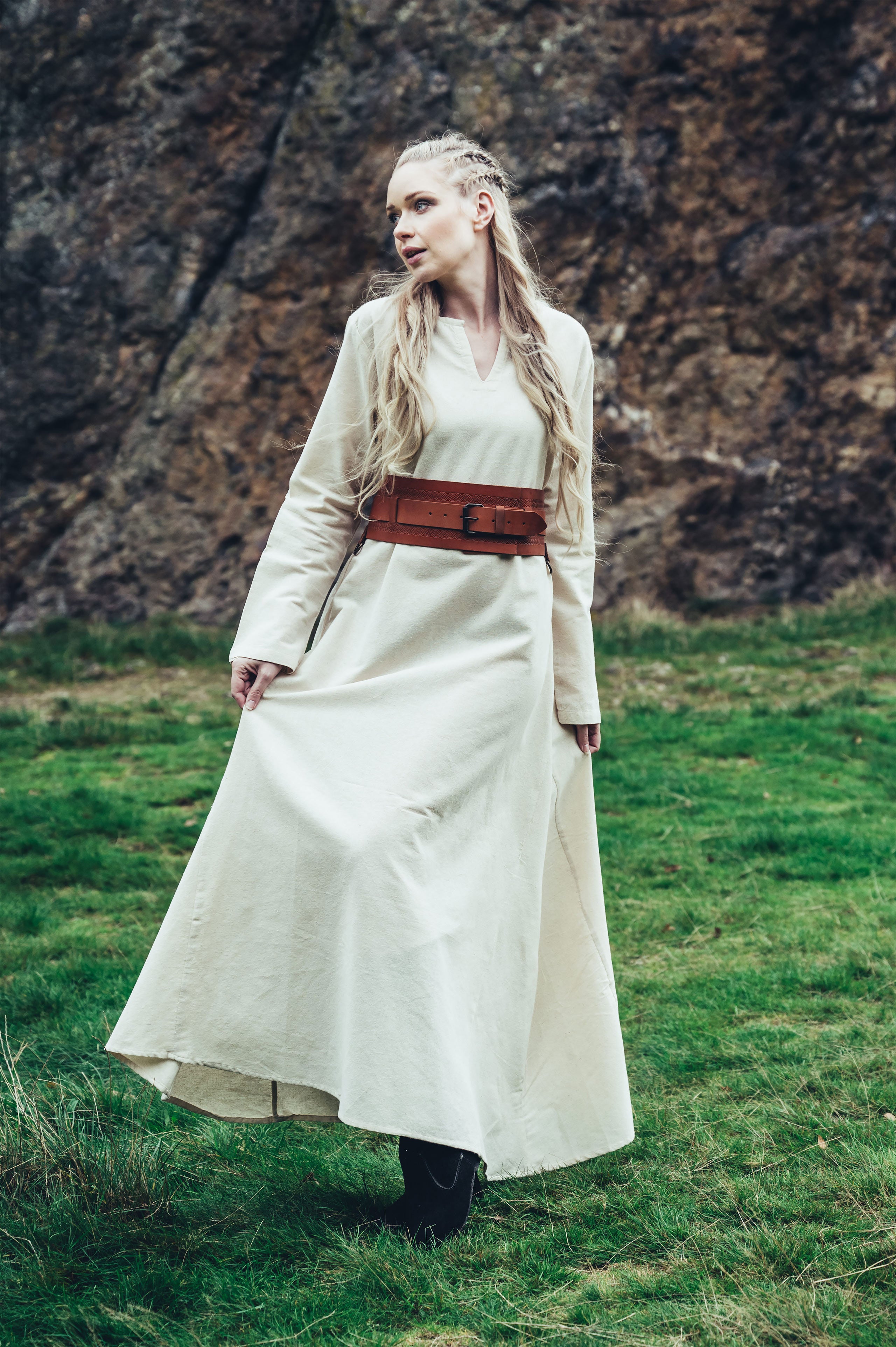 Image produit Sous-robe médiévale Valdis beige