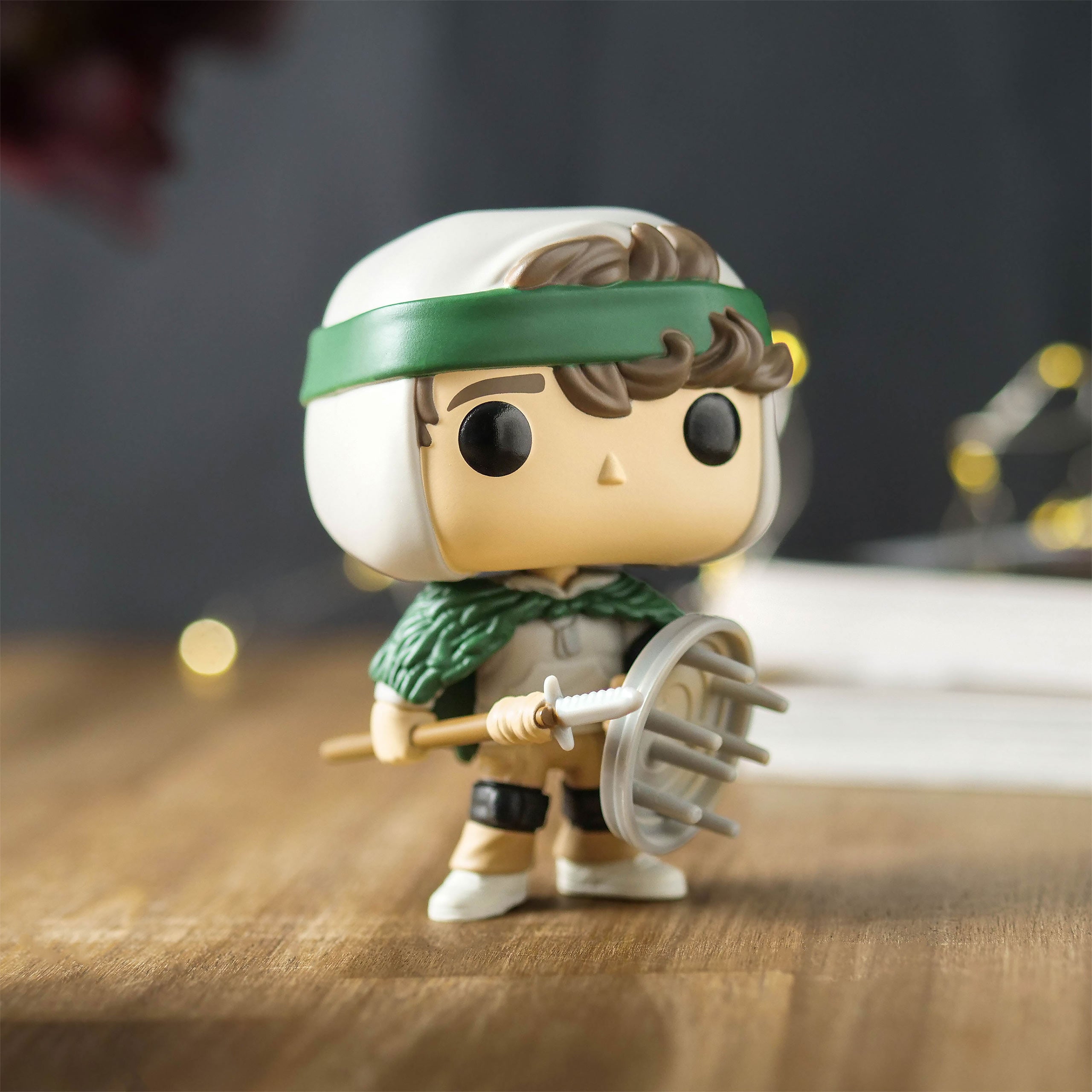 Image produit Stranger Things - Dustin avec bouclier figurine Funko Pop!