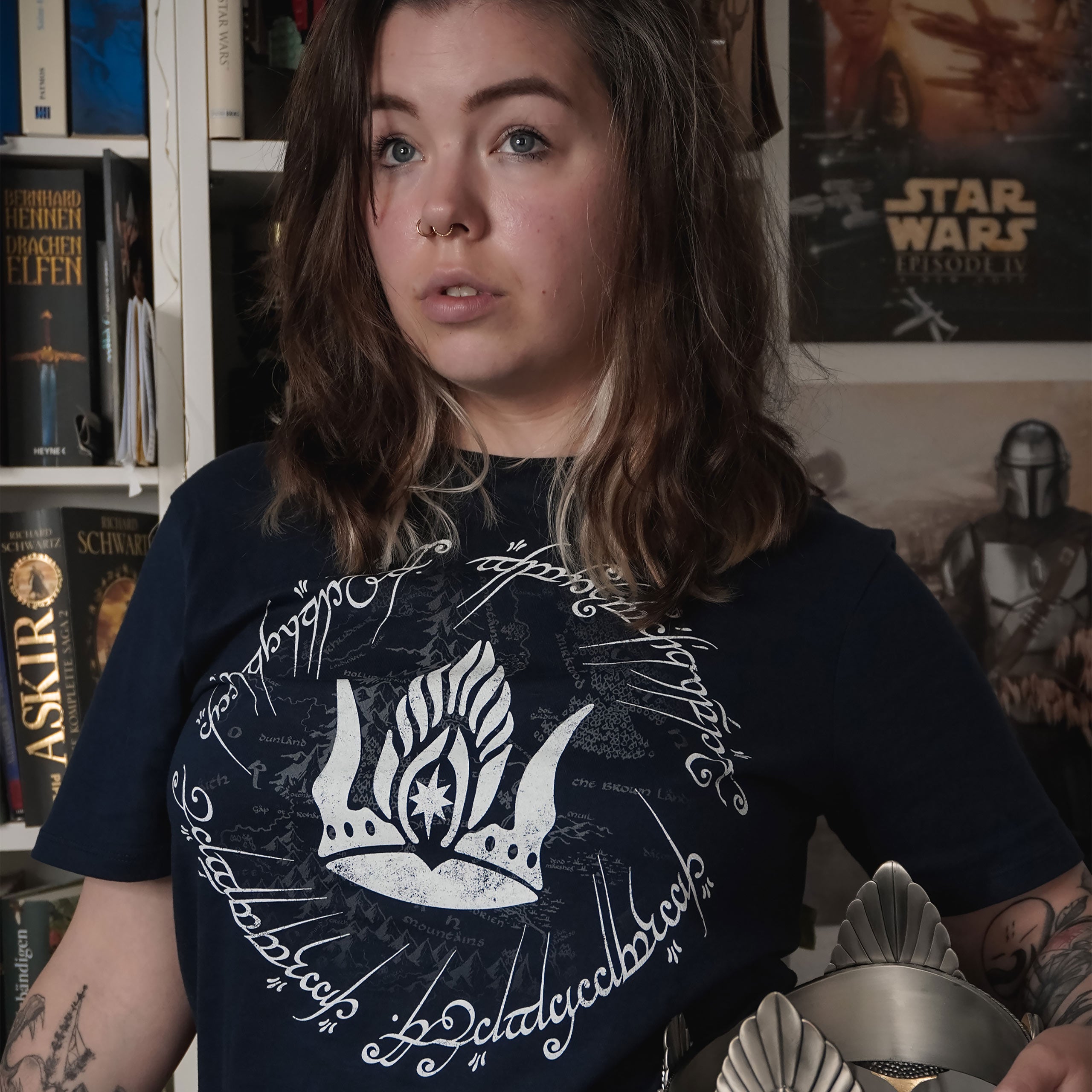 Image produit Le Seigneur des Anneaux - T-shirt bleu Couronne de Gondor