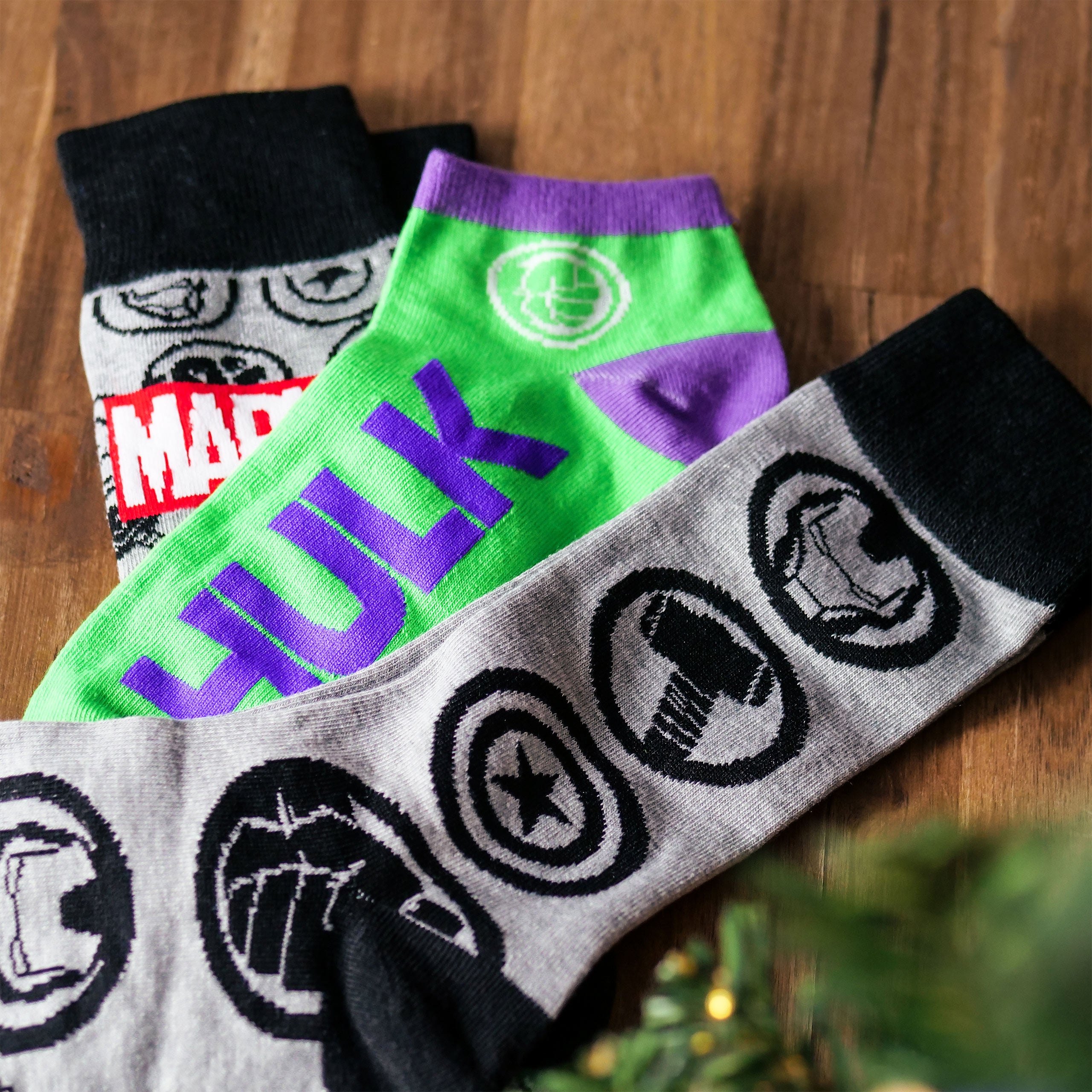 Image produit Marvel - Calendrier de l'Avent Chaussettes Héros