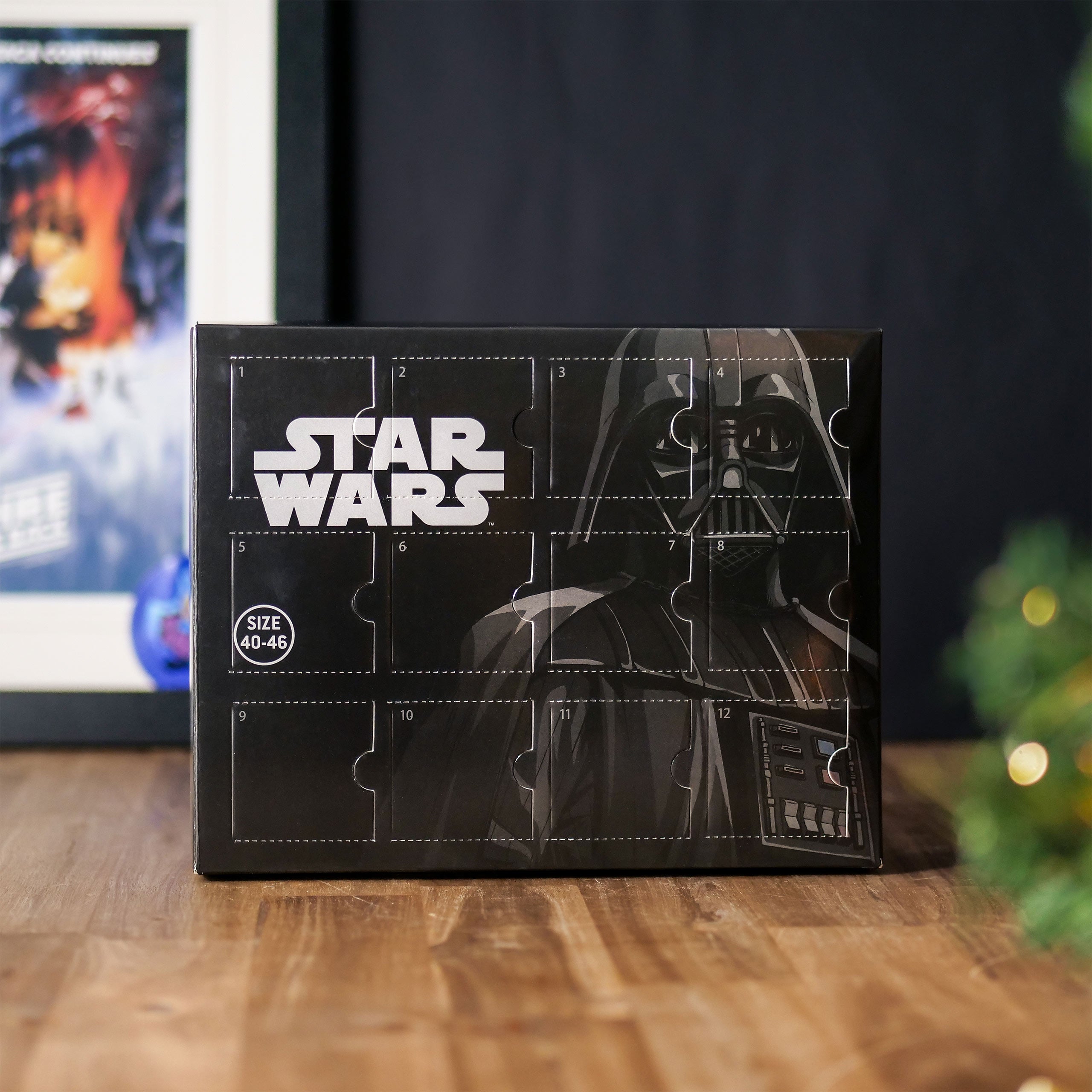 Image produit Star Wars - Calendrier de l'Avent chaussettes Darth Vader