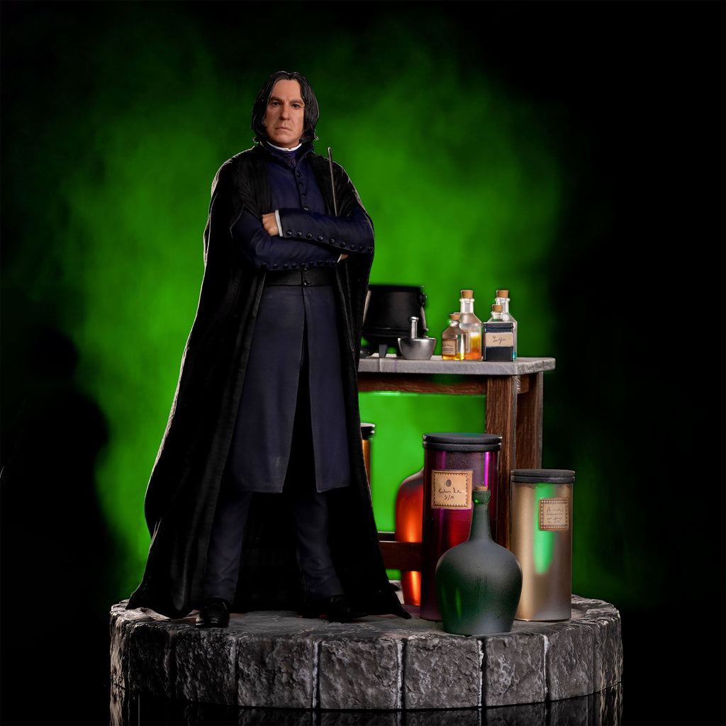 Image produit Harry Potter - Severus Rogue Art Scale Deluxe Statue 1:10