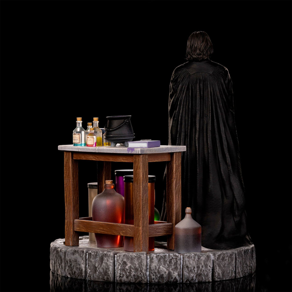 Image produit Harry Potter - Severus Rogue Art Scale Deluxe Statue 1:10