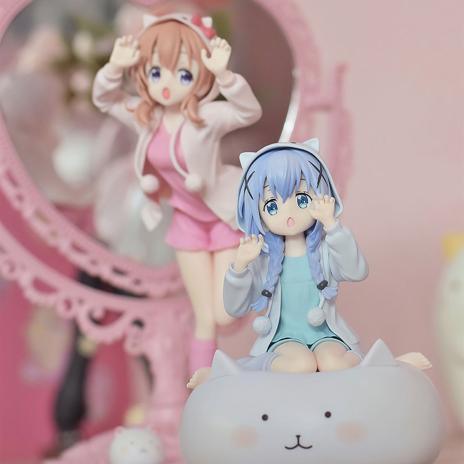 Image produit Est-ce que la commande est un lapin - BLOOM Chino Rabbit House Tea Party Figurine