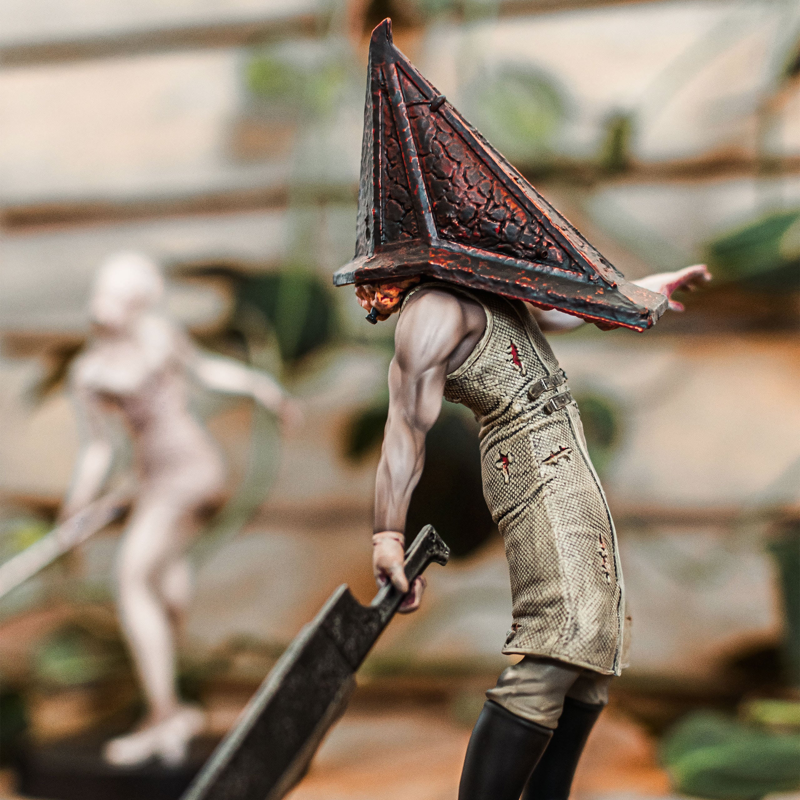 Image produit Silent Hill 2 - Figurine Red Pyramid Head