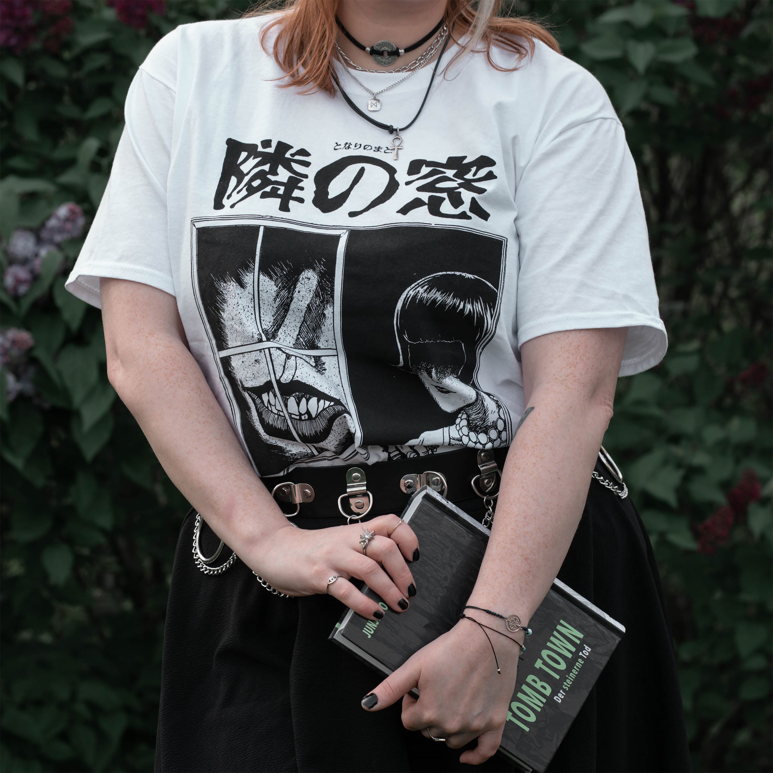 Image produit Junji Ito - T-shirt Window blanc
