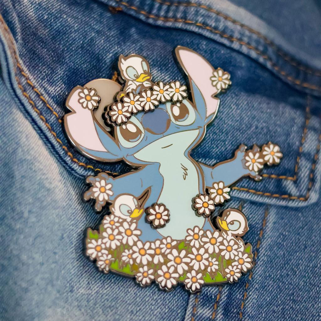 Image produit Stitch Springtime Funko Pop Pin - Lilo & Stitch
