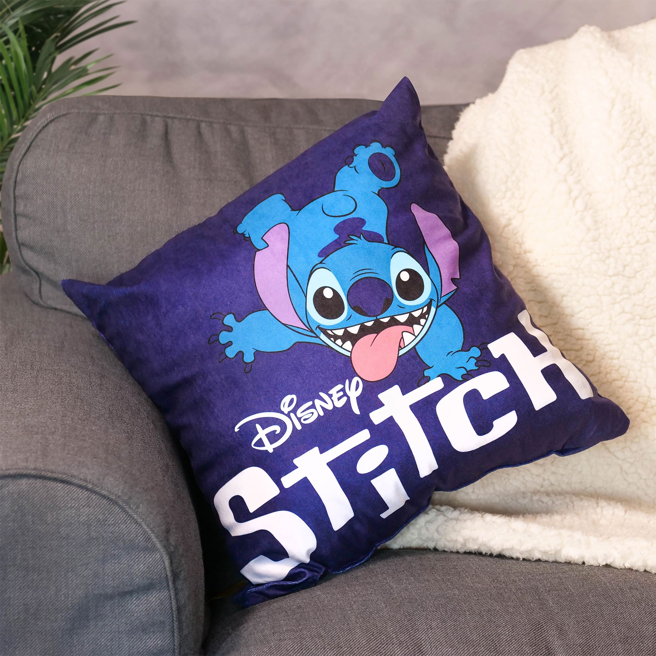 Image produit Coussin Stitch Ohana signifie famille - Lilo & Stitch