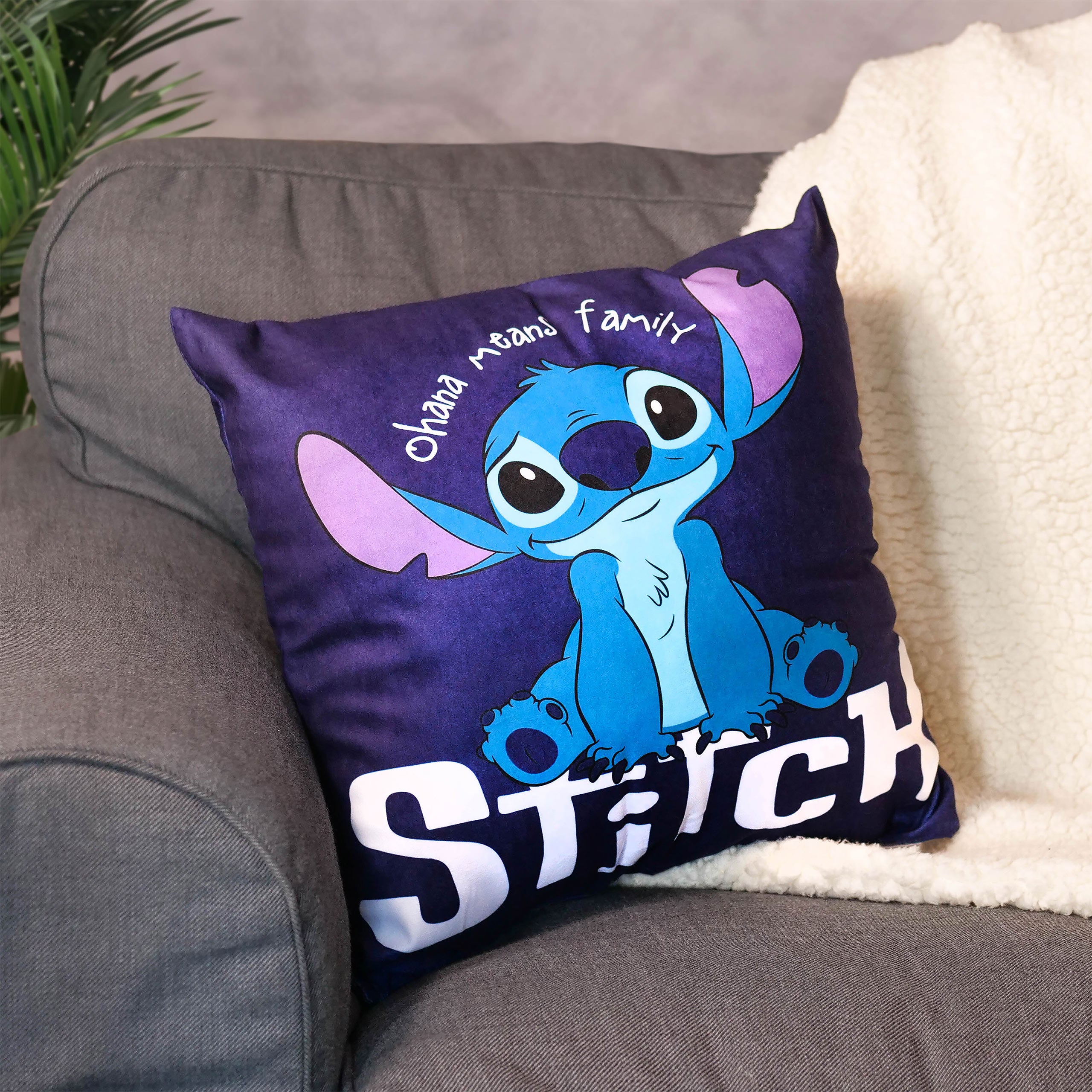 Image produit Coussin Stitch Ohana signifie famille - Lilo & Stitch