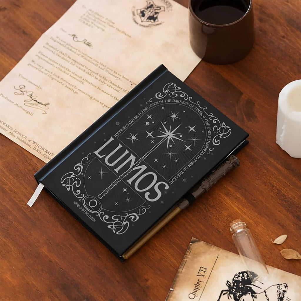 Image produit Harry Potter - Carnet Lumos Maxima avec effet lumineux