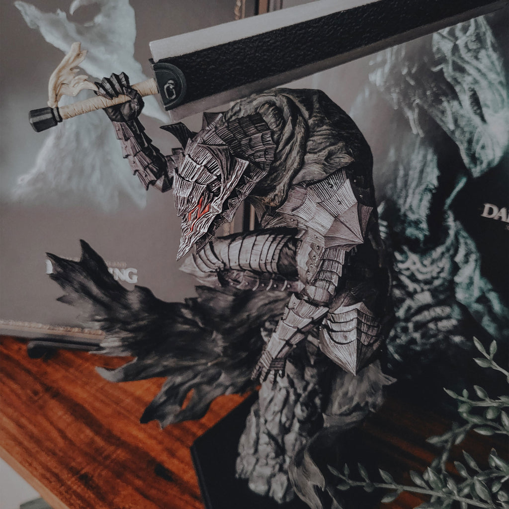 Image produit Berserk - Statue de Guts en armure de Berserker réédition