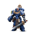 Image produit Warhammer 40k - Lieutenant Ultramarines avec Figurine d'Action Poing de Puissance