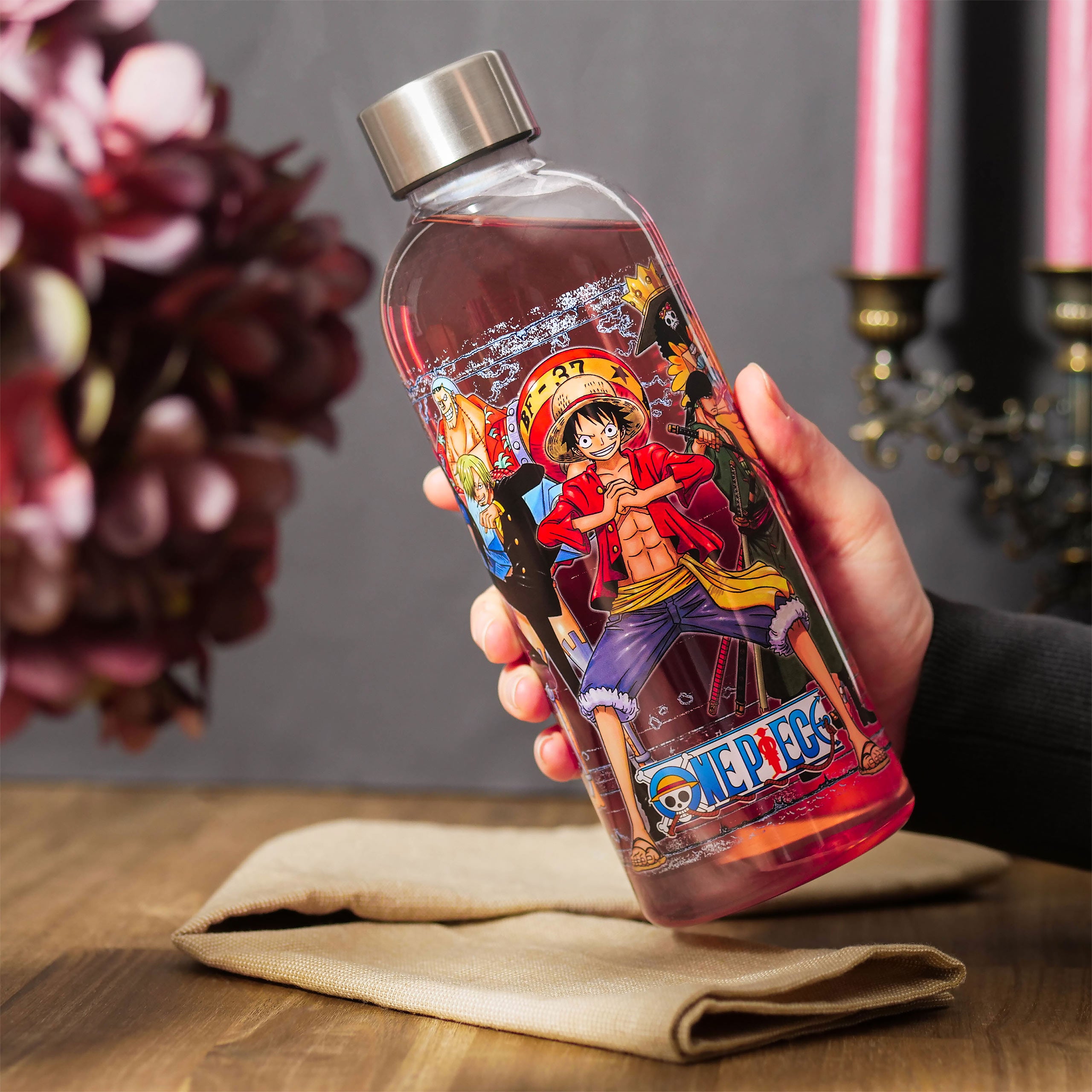 Image produit One Piece - Luffy avec l'équipage Bouteille d'eau