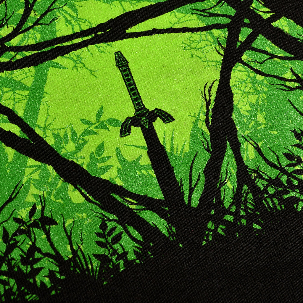 Image produit Sweat à capuche Master Sword dans la forêt pour les fans de Zelda noir