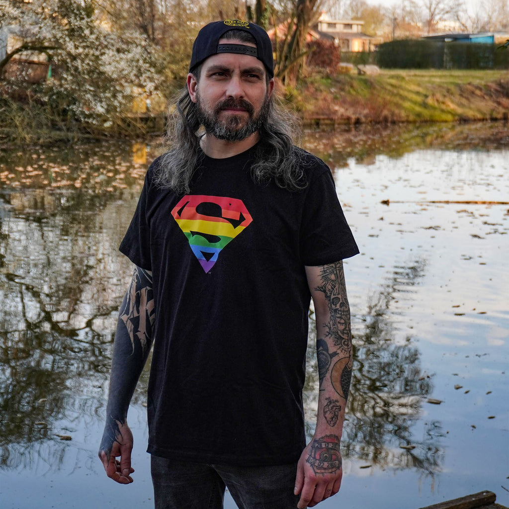 Image produit Superman - T-shirt logo Pride noir