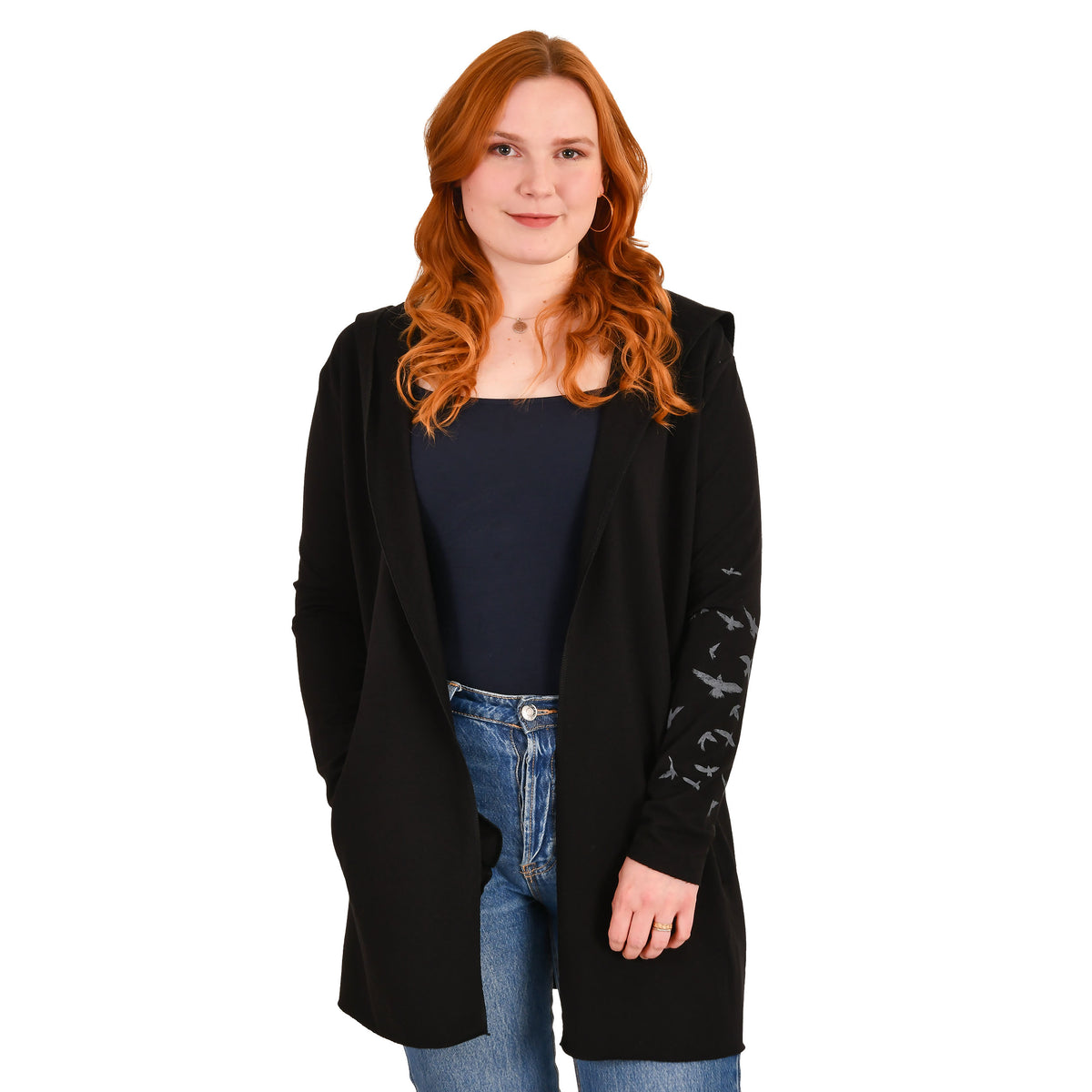 Image produit Mercredi - La Solitude Me Va Bien Cardigan À Capuche
