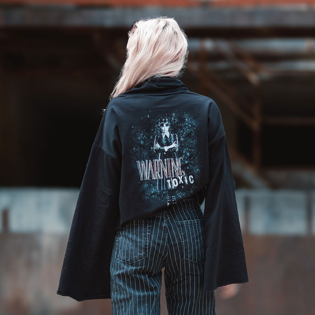Image produit Mercredi - Sweat Crop Toxique