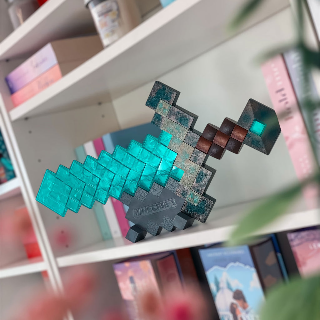 Product image Minecraft - Diamond Sword Replica