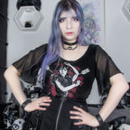 Image produit Mercredi - T-shirt d'amour macabre avec des manches papillon