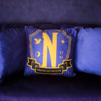 Image produit Mercredi - Coussin Logo Nevermore Academy